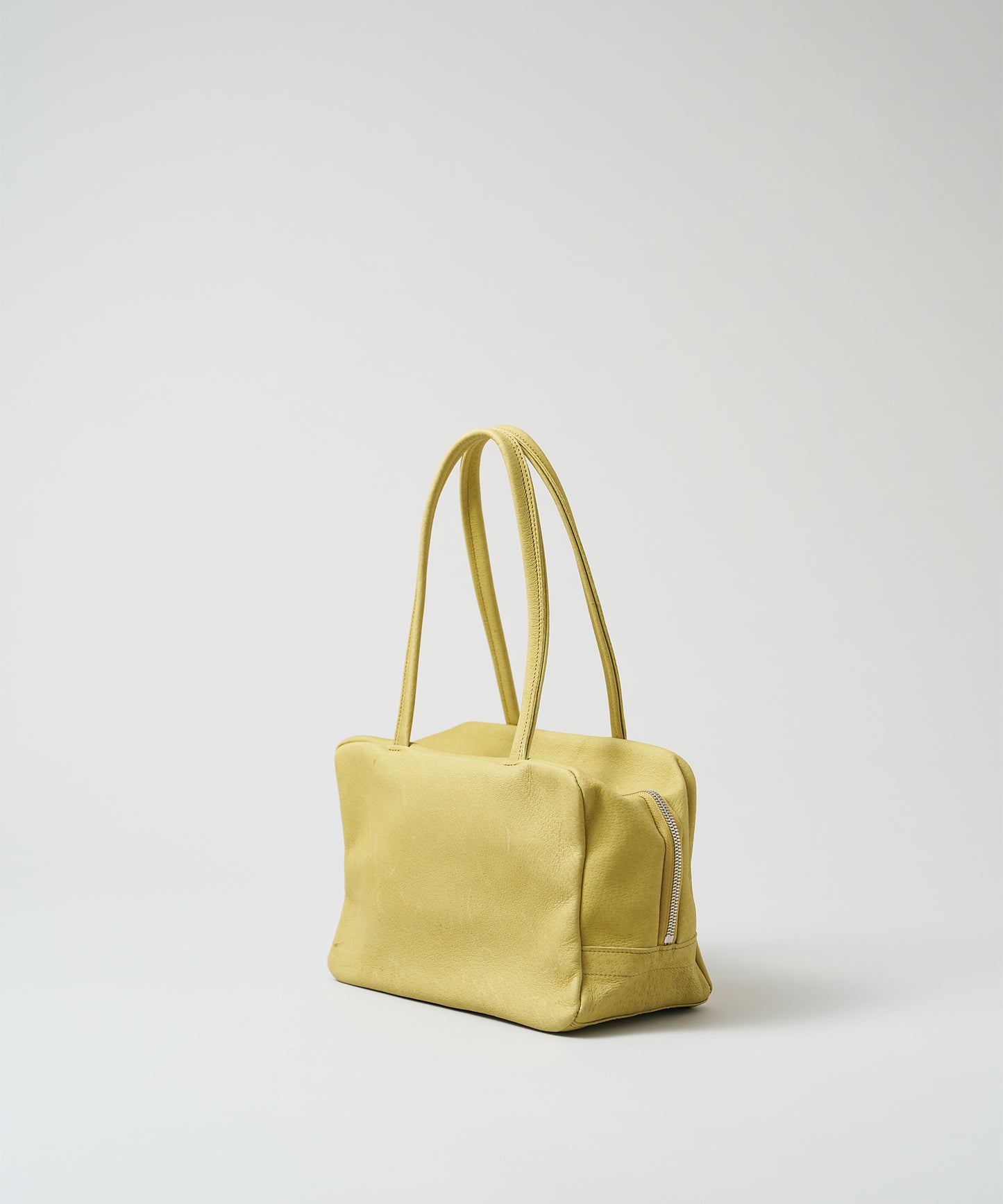 #30/ スクエアダッフル XS（pistachio yellow）/ ピッグスキン・ハリー