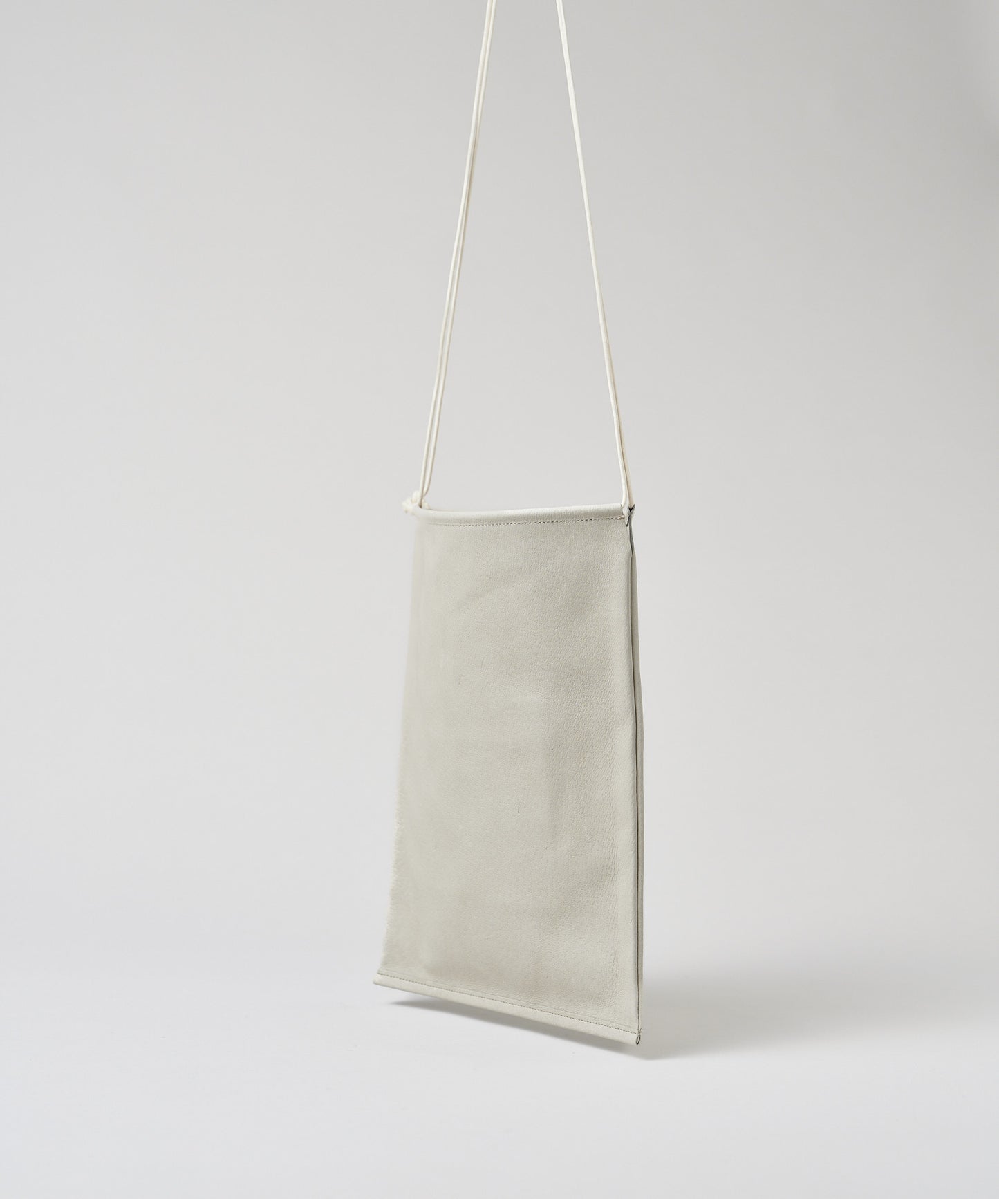 #30/ フラットショルダー（oatmeal）/ ピッグスキン・ハリー