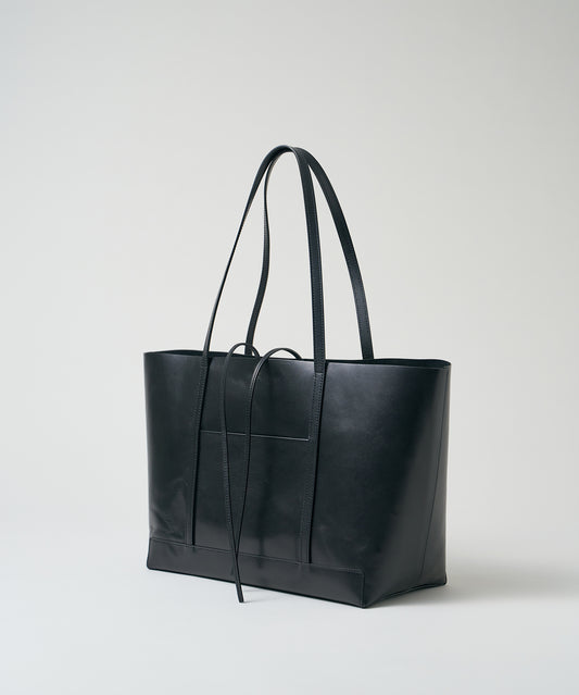 #45/ トリムトート（black）/ 牛革・アペルト