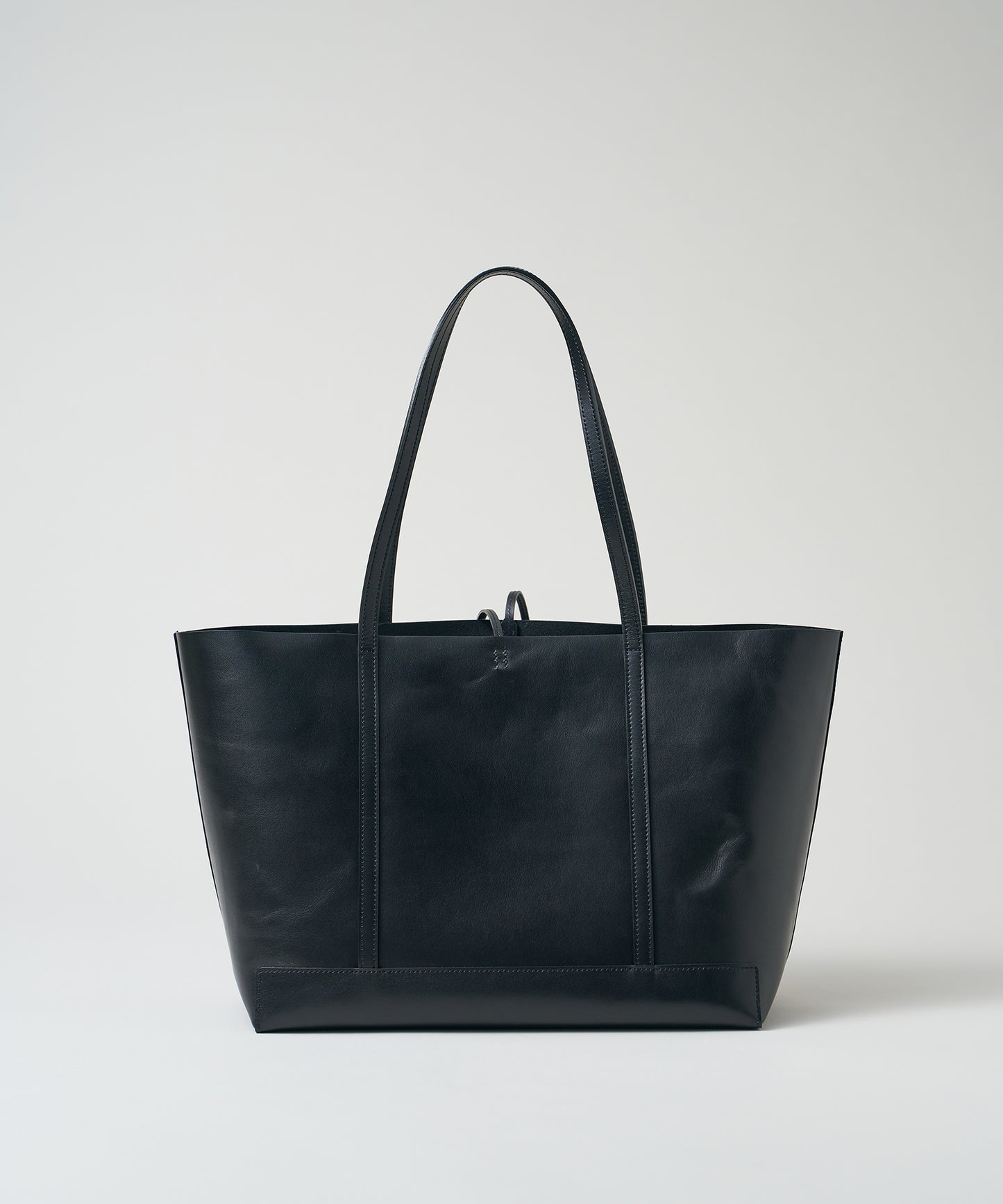 #45/ トリムトート（black）/ 牛革・アペルト