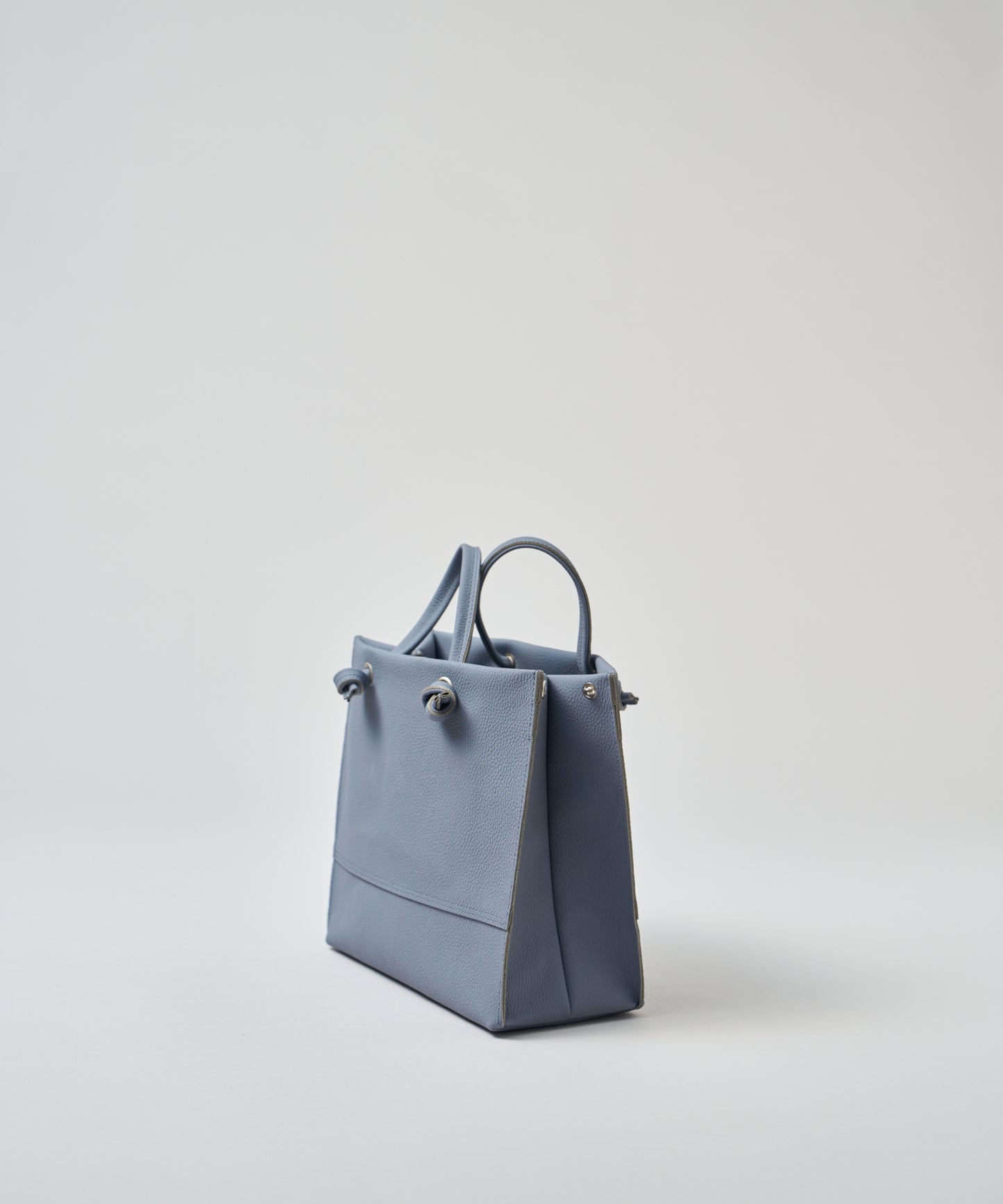 #51b/ ミニショッパー（powder blue） / 牛革・フィリップ