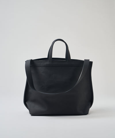 #51b / ベーシックジップトートM 2way (ink black) / 牛革・フィリップ