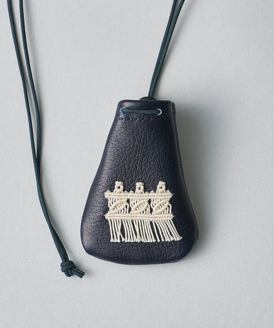 #55b/ 【限定販売】アミュレットポーチXS（松田紗和さんコラボ / indigo blue）/ ベビーバッファロー - REN