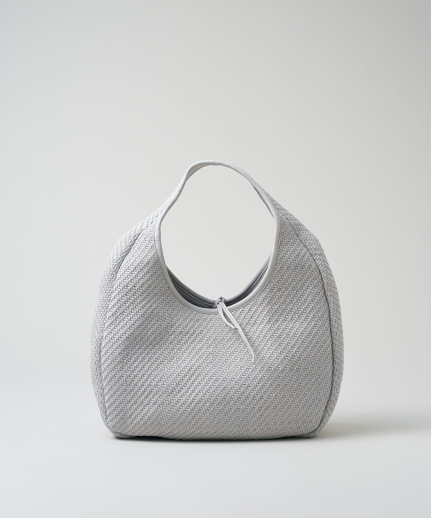 #60/ サークルバスケットM（mist gray）/ 羊革・シープメッシュ