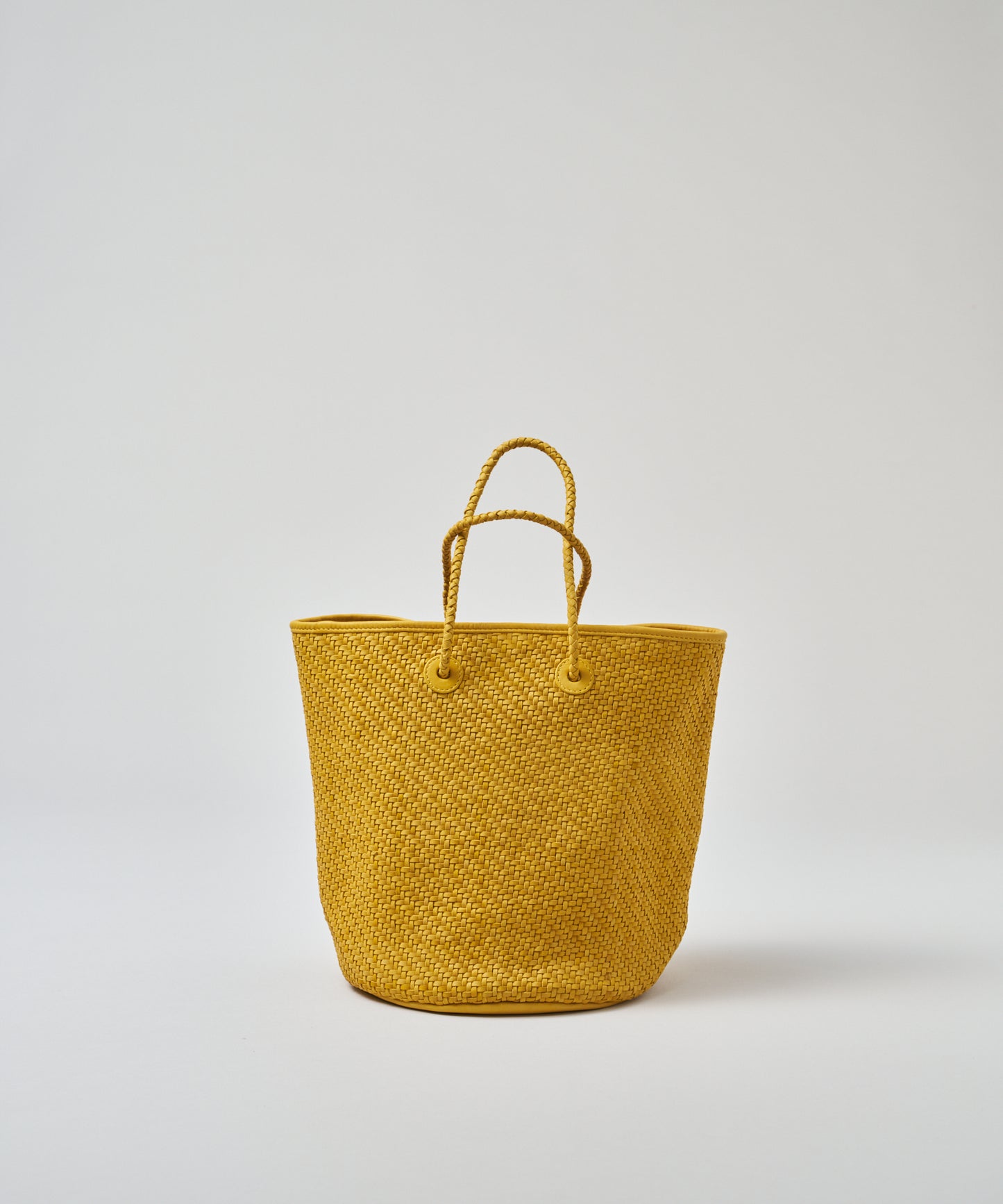 #60/ バスケット（mustard）/ 羊革・シープメッシュ