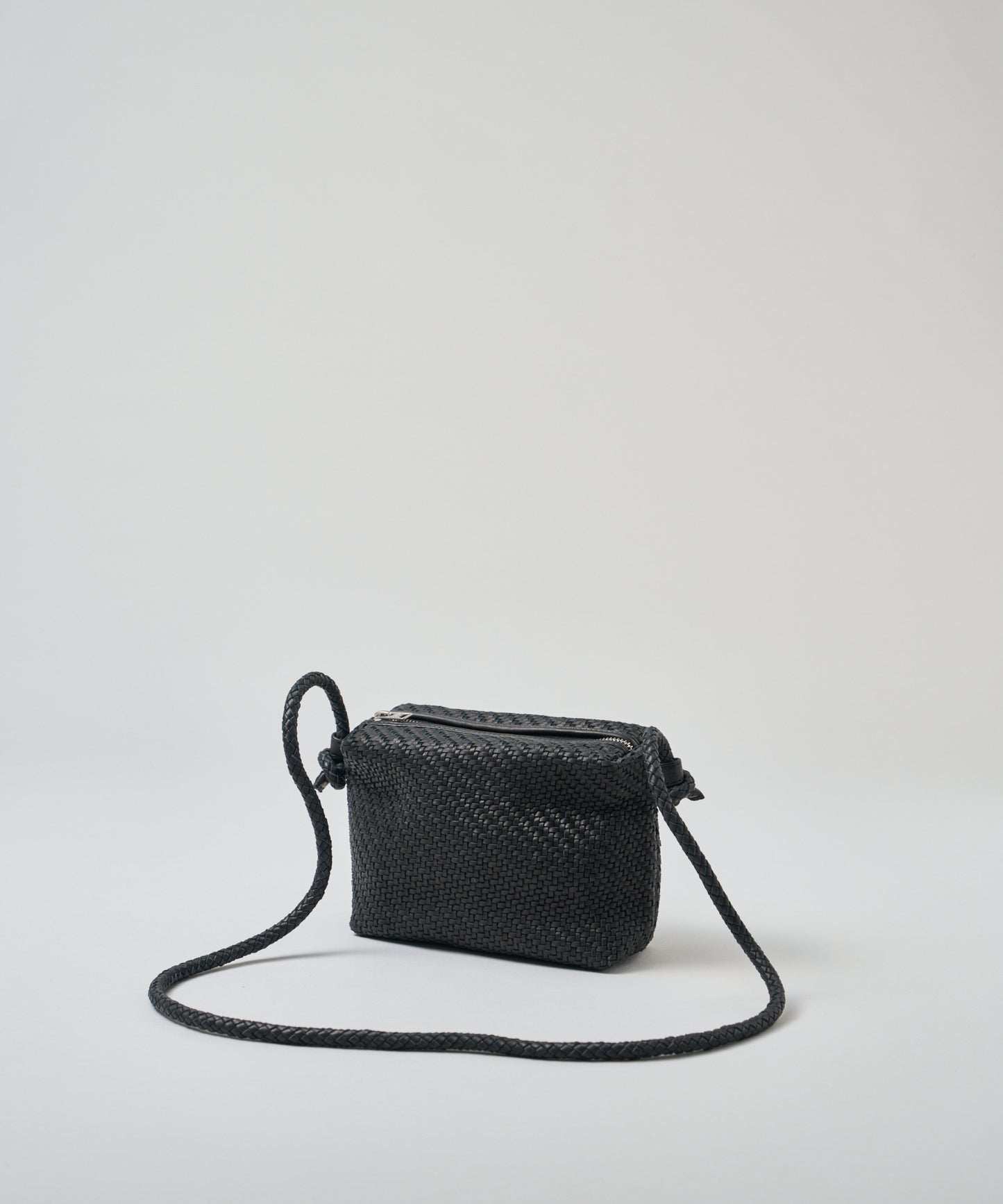 #60/ バレルショルダーS（black）/ 羊革・シープメッシュ