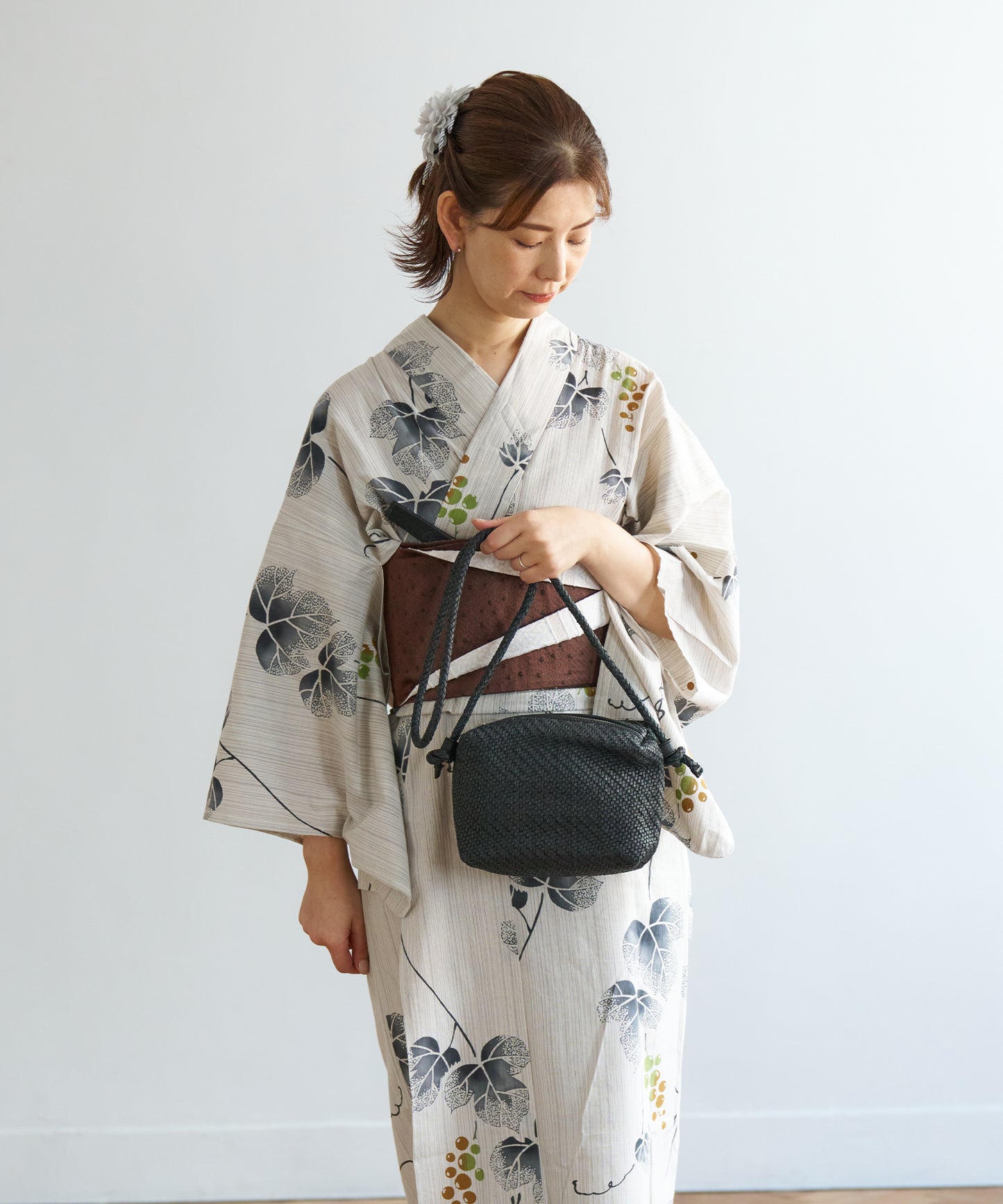 #60/ バレルショルダーS（black）/ 羊革・シープメッシュ