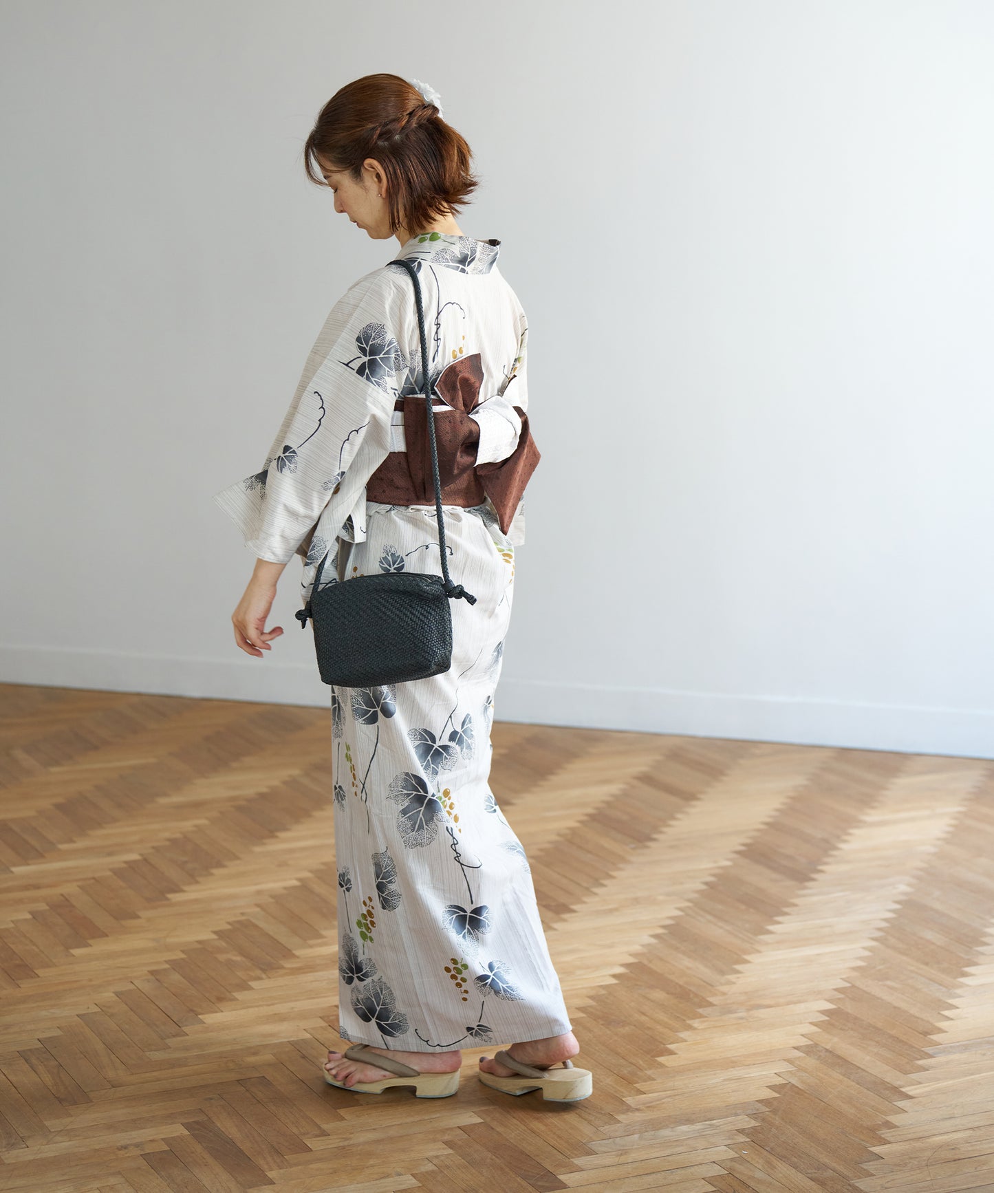 #60/ バレルショルダーS（black）/ 羊革・シープメッシュ