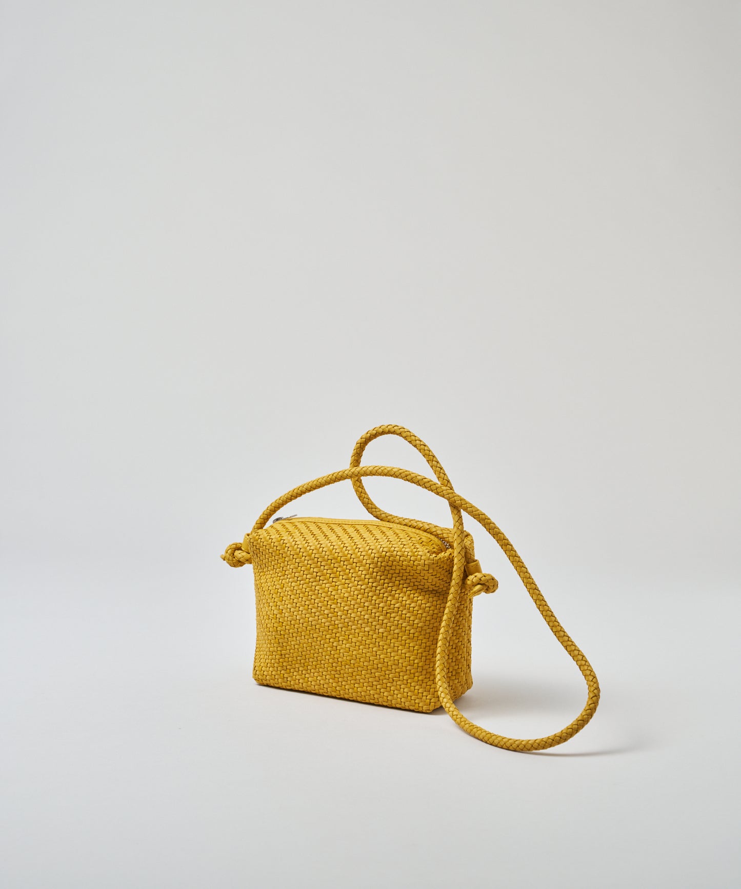 #60/ バレルショルダーS（mustard）/ 羊革・シープメッシュ