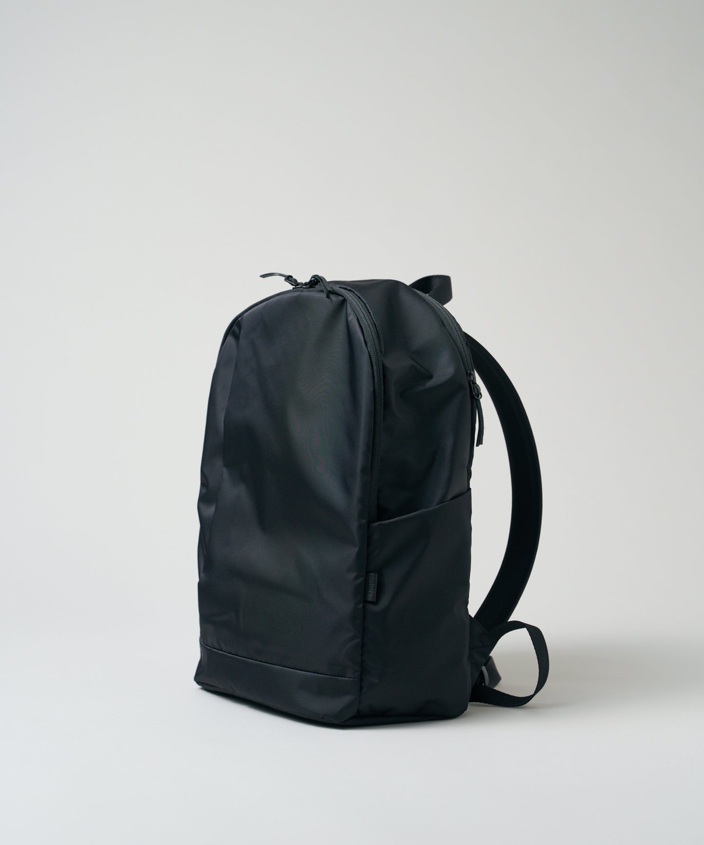 #87/ ライズパック 16L（black）/ Basic Nylon