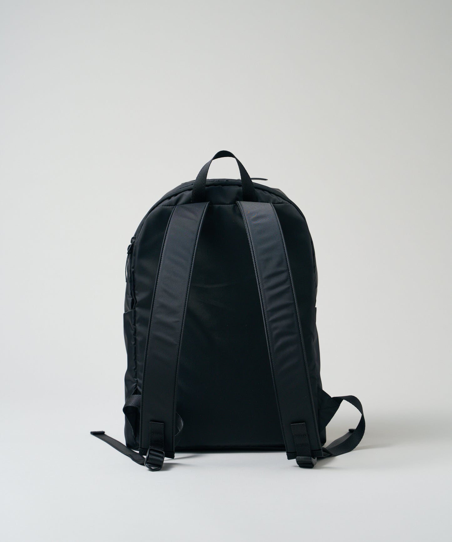 #87/ ライズパック 16L（black）/ Basic Nylon