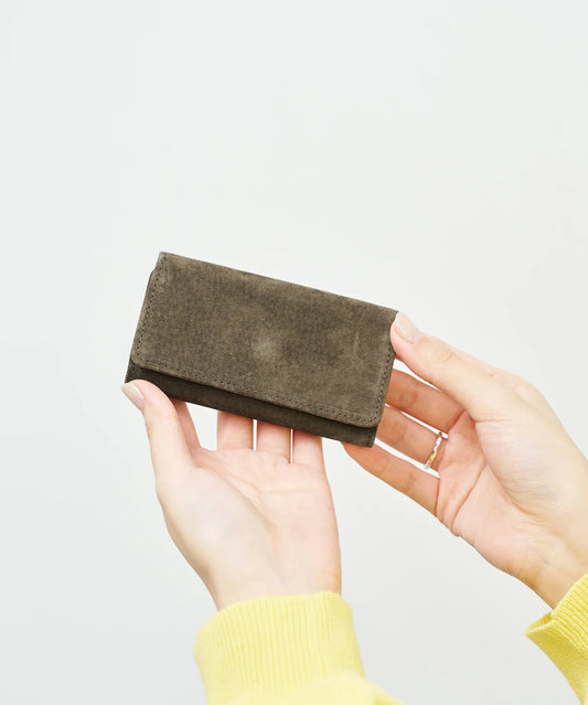 #33《SALE 40%》キーケース（dark gray）/ ピッグスキン・スモーク - REN