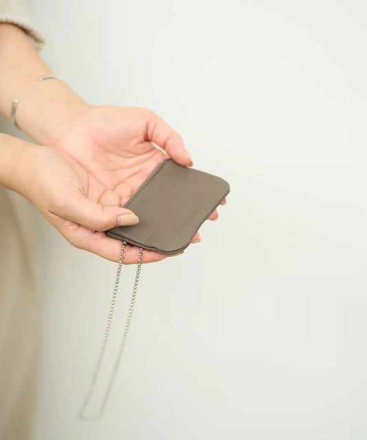 #11b/ クラマエポーチ(greige) / やぎ革・ベアー - REN