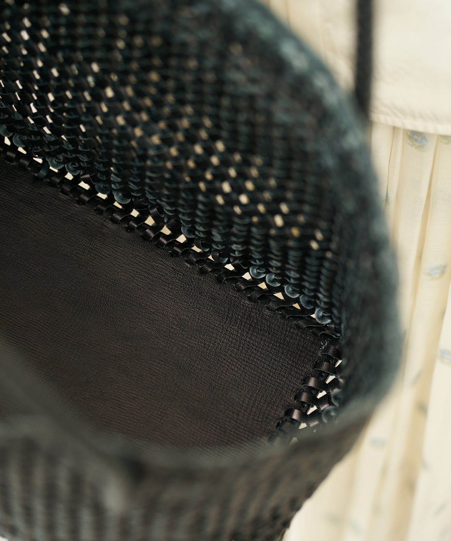 #16/ ブックキャリー（black）/ やぎ革・ゴートメッシュ