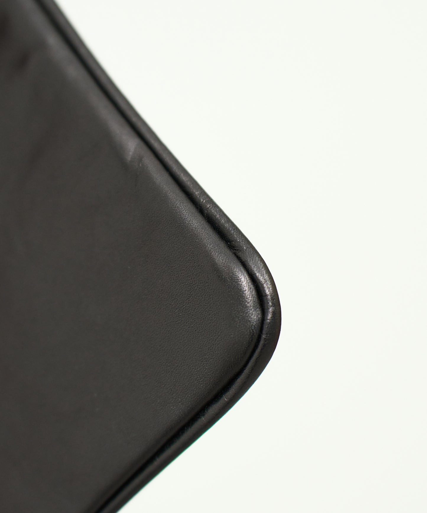 #45《BF SALE 10%》バタフライショルダー（black）/ 牛革・アペルト