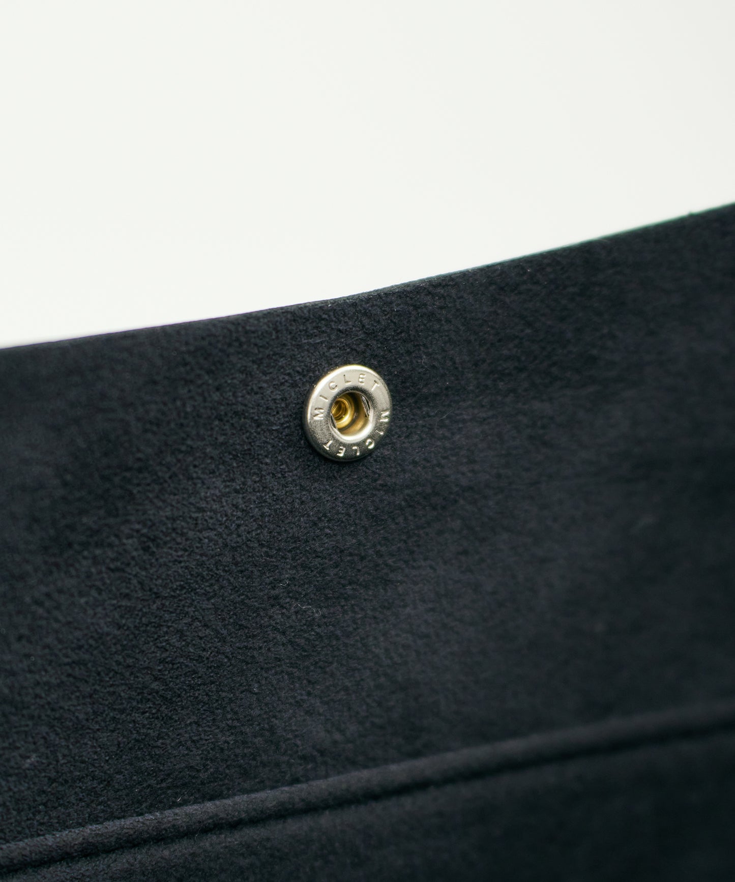 #52b/ サークルトート (black) / 牛革・バレンシア