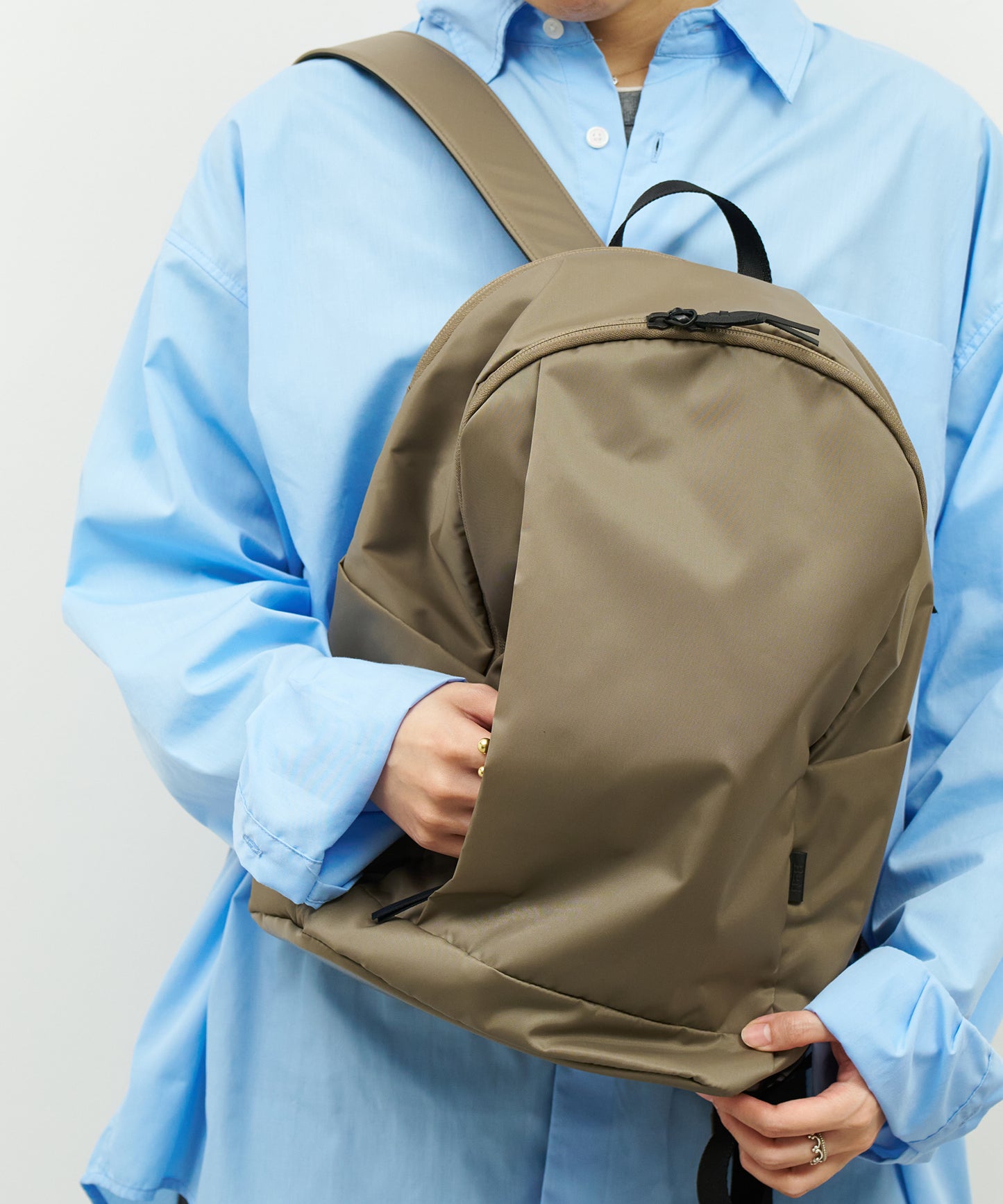 #87/ ライズ・パック 16L（khaki gray）/ Basic Nylon