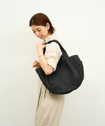 #11《SALE 10%》パンプキンサックM (black) / やぎ革・ベアー