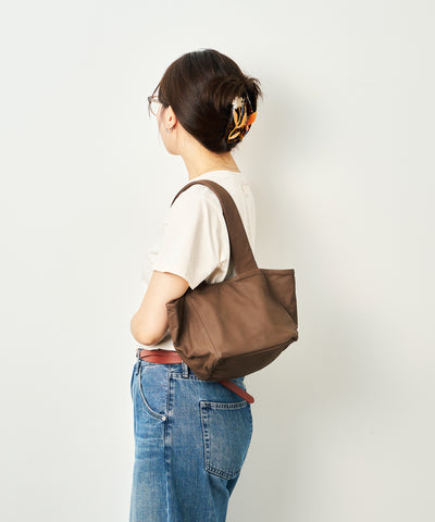#11《SALE 50%》キャリートート (dark brown) / やぎ革・ベアー