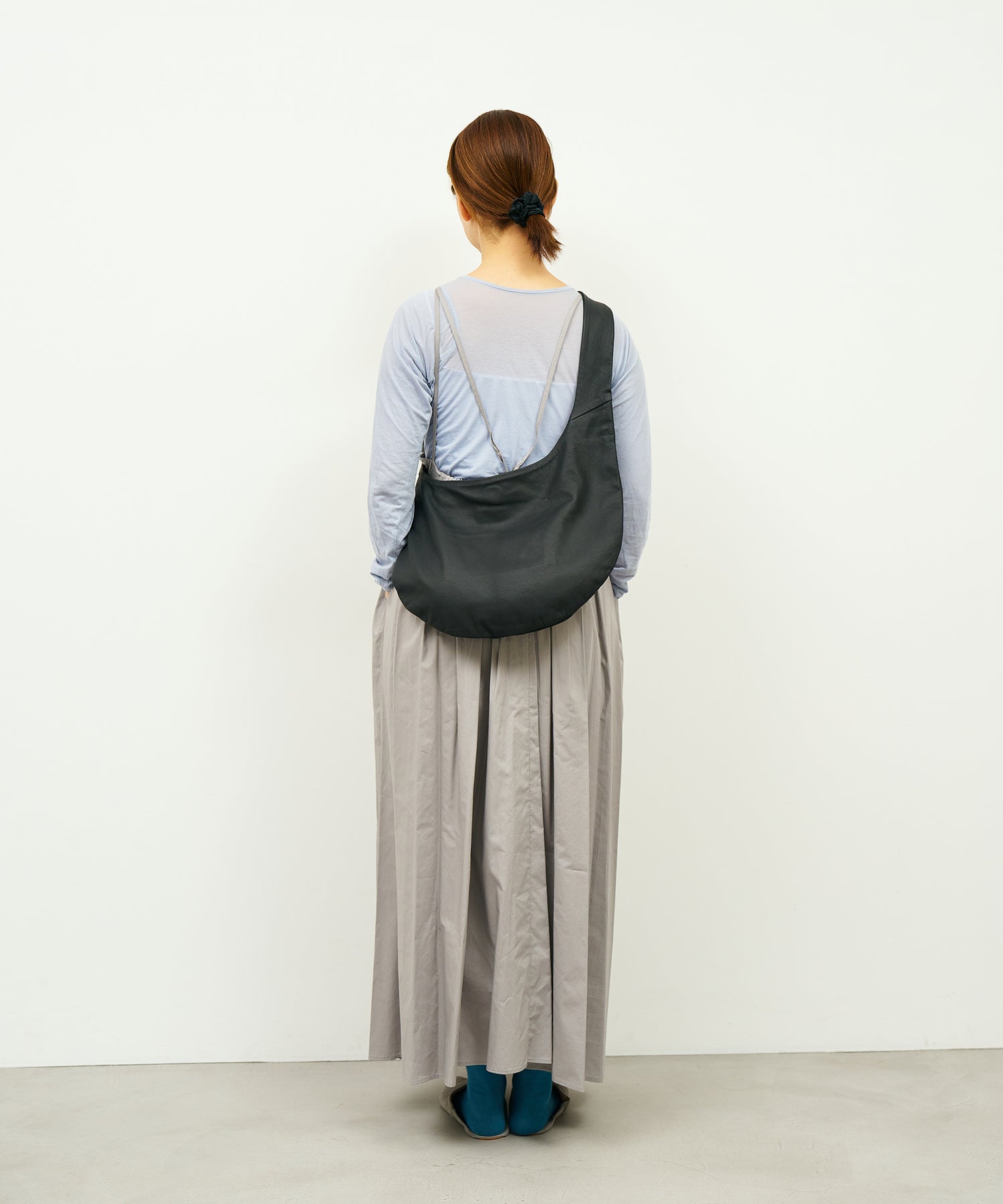 REN公式】セパレート仕様のヤギ革ショルダーバッグ｜自在にアレンジ