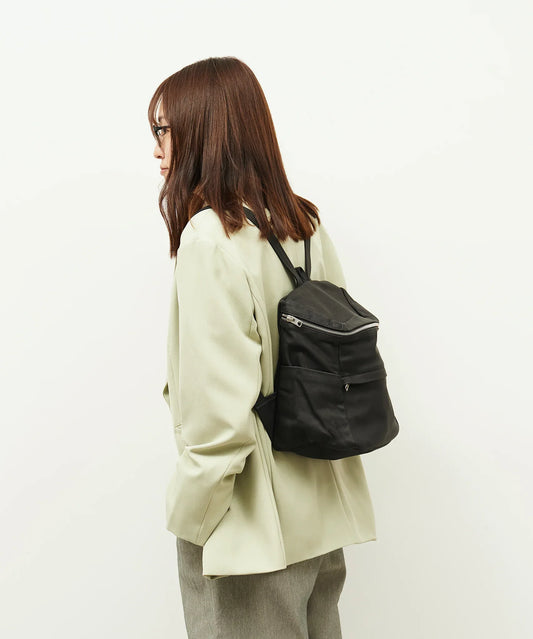 #11/ ボックスリュック (black) / やぎ革・ベアー - REN