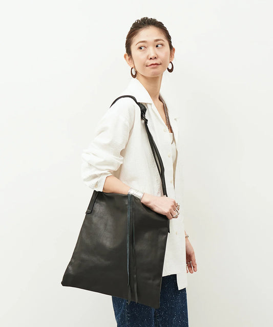 #15/ カイトショルダー（black） / やぎ革・スティル - REN
