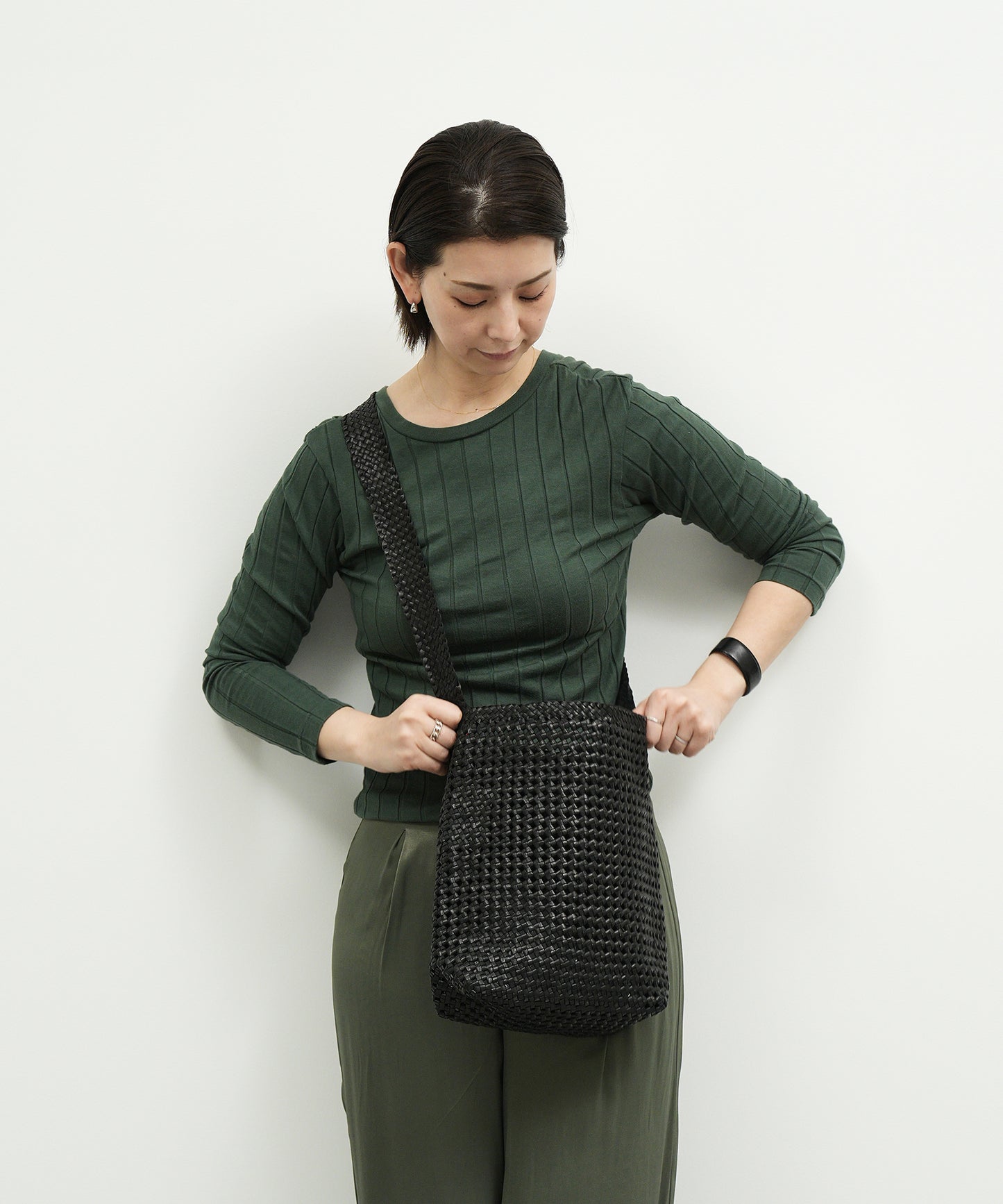 【26SS】#16/ ボックスショルダー（black）/ やぎ革・ゴートメッシュ