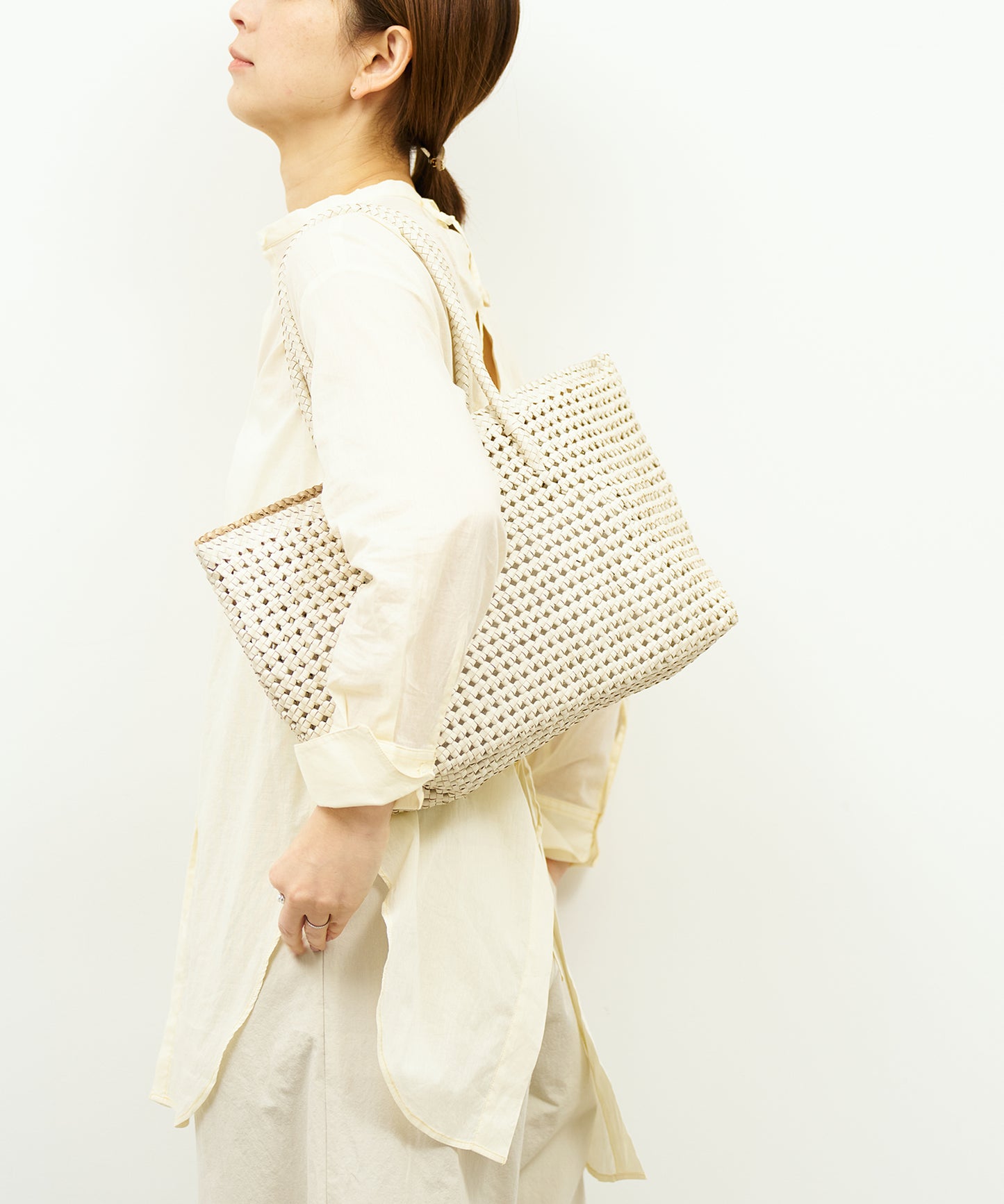 【26SS】#16/ バスケットM（oatmeal）/ やぎ革・ゴートメッシュ