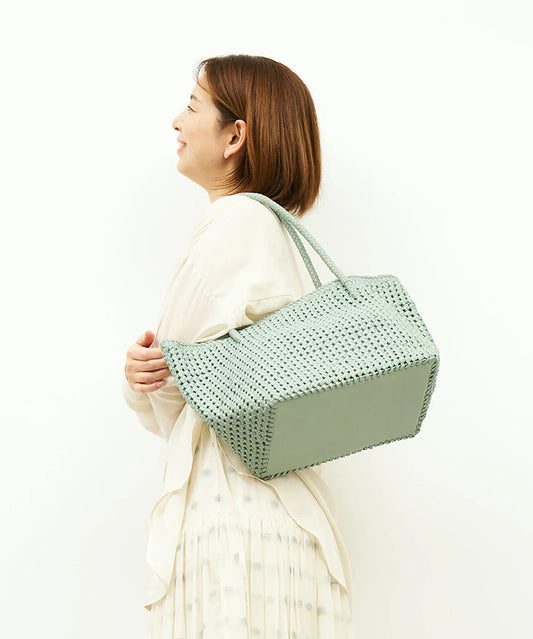 #16/ ブックキャリー(sage green)/ やぎ革・ゴートメッシュ - REN