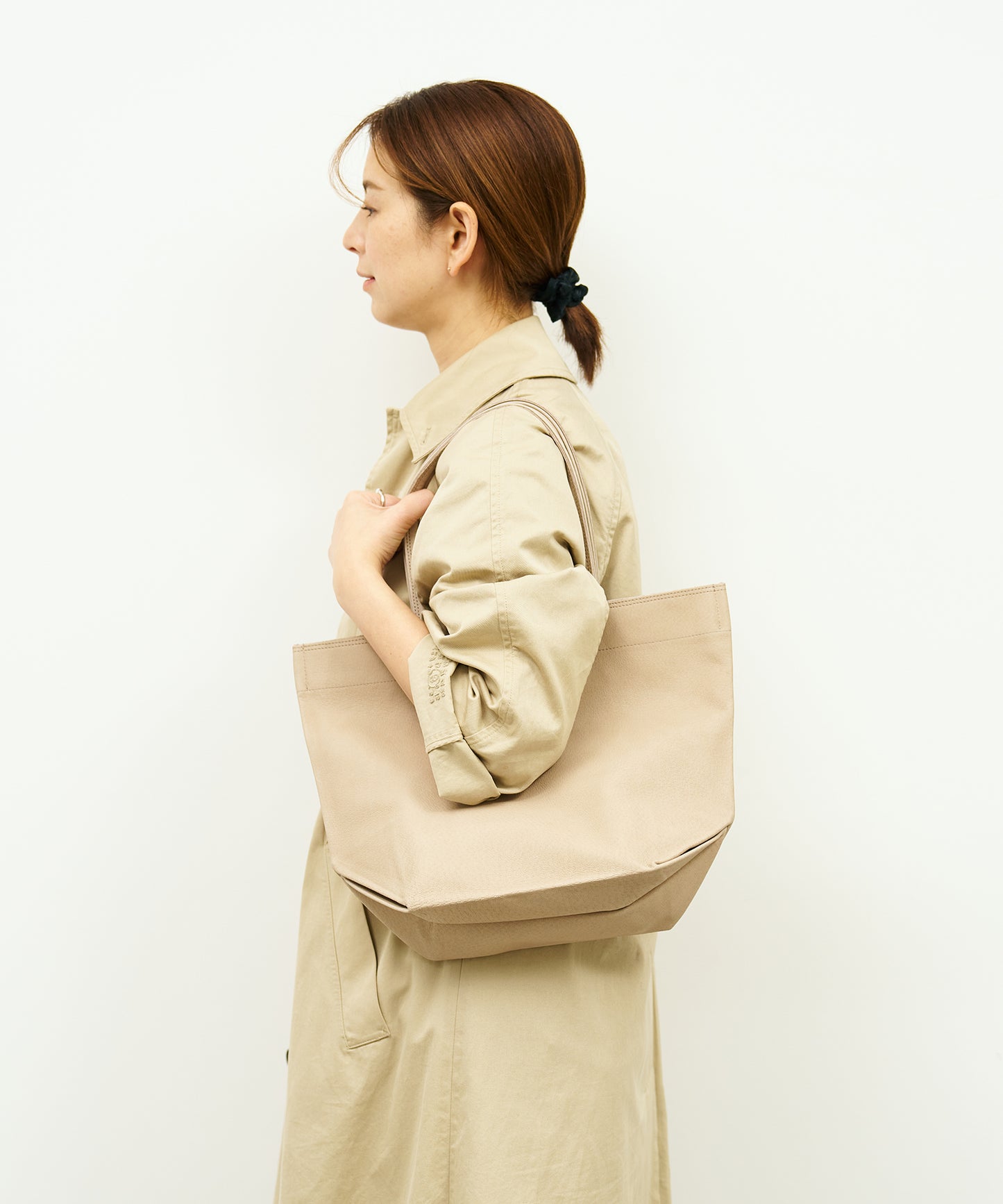 #30/ ランチバッグM（pink beige）/ ピッグスキン・ハリー