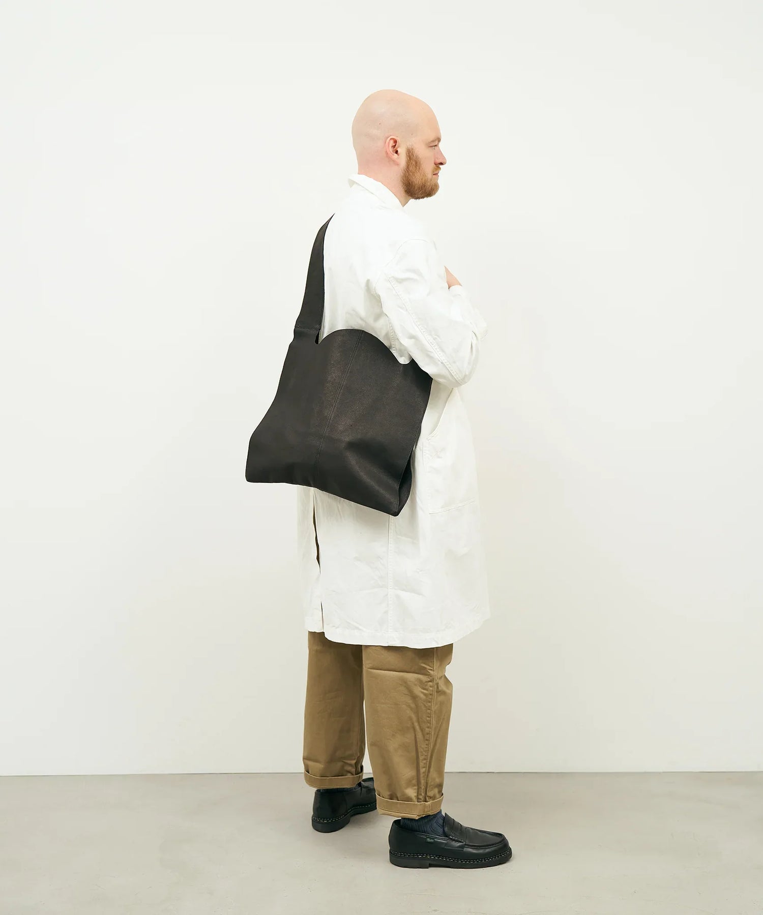 【ruru】Calf Grocery Bag Black　レザー　レジ袋　仔牛革 軽くて柔らかい豚革レジ袋ショルダーバッグ - 大容量で男性にも最適 – REN