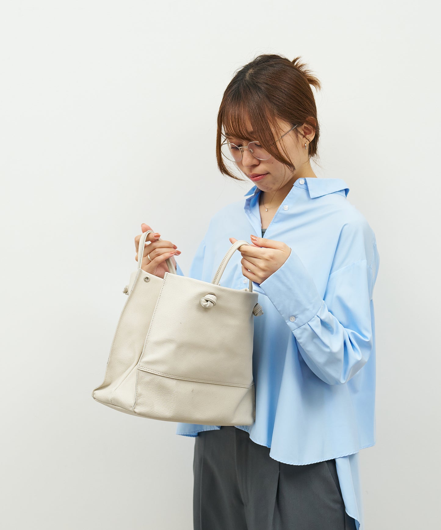 革のバッグ Butler Verner Sails(バトラーバーナーセイルズ) 馬革 シンプル