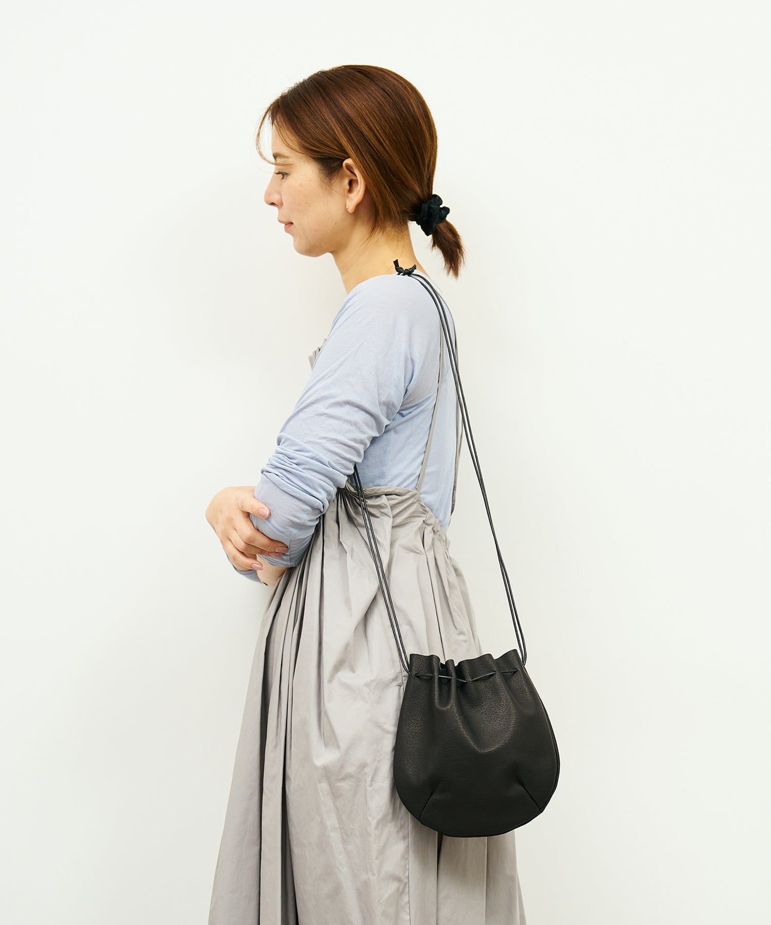 〈PICK UP〉身軽に、小さめバッグ特集