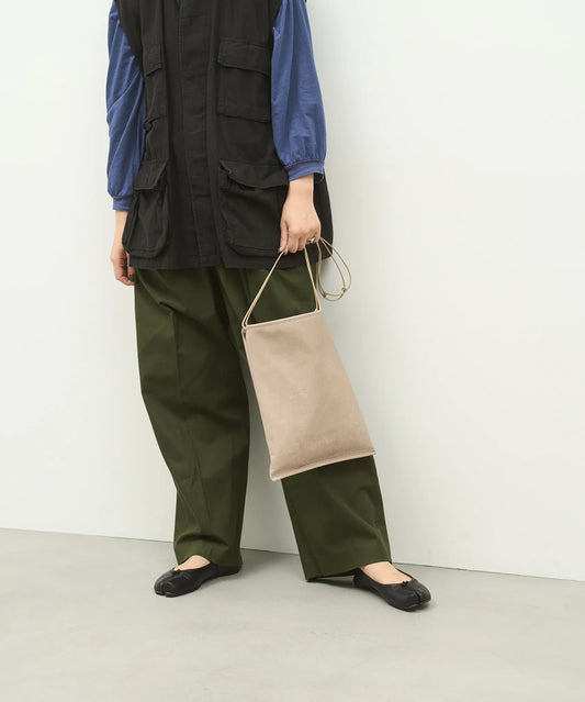 #30/ フラットショルダー（pink beige）/ ピッグスキン・ハリー - REN