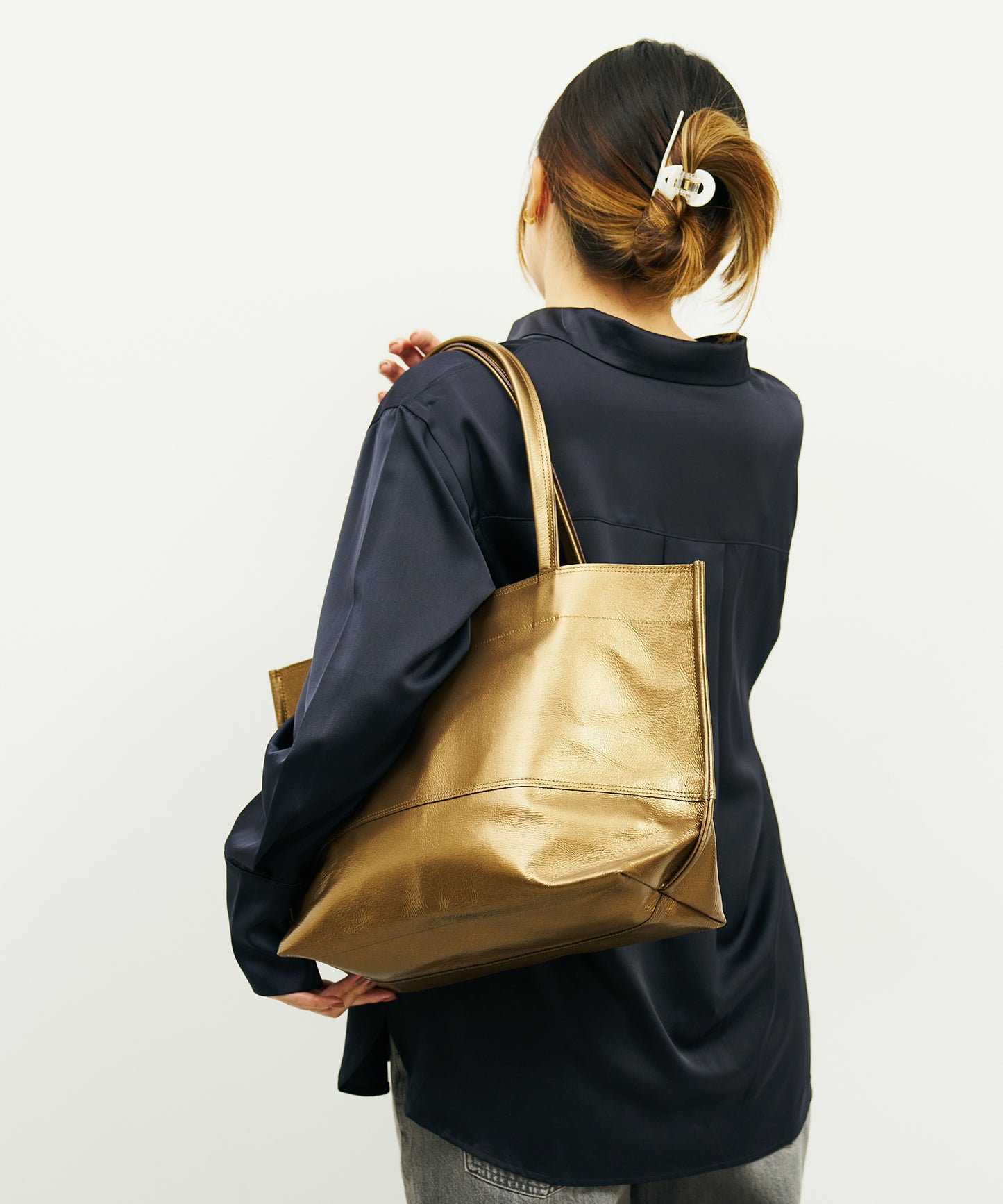 #36/ ワイドトートM（antique gold）/ ピッグスキン・ラスラ