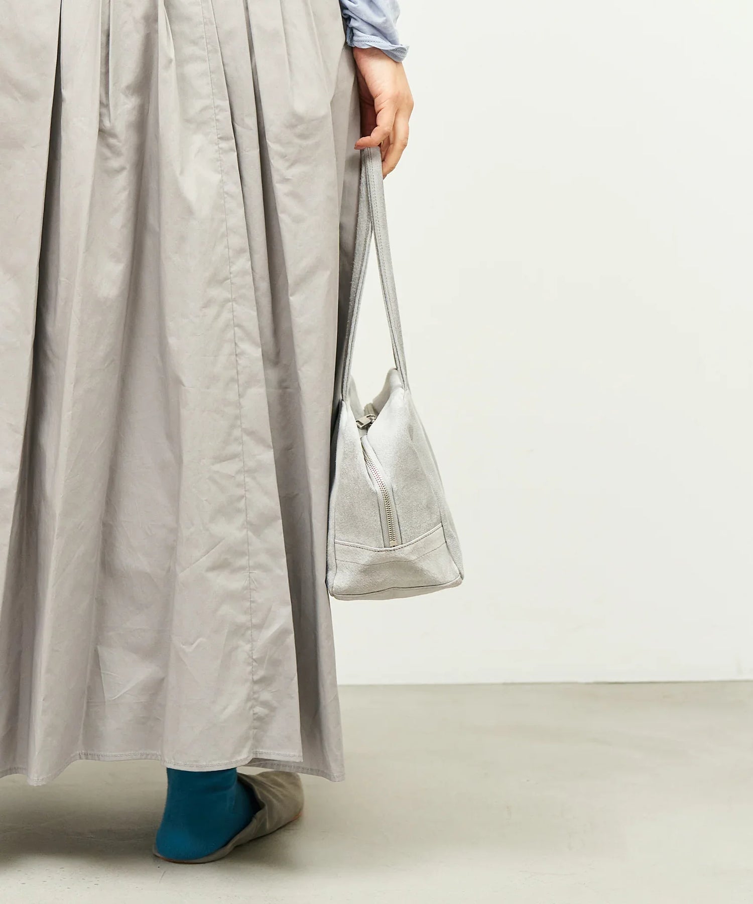 #39/ スクエアダッフル XS（sand gray）/ ピッグスキン・ライニングスエード - REN