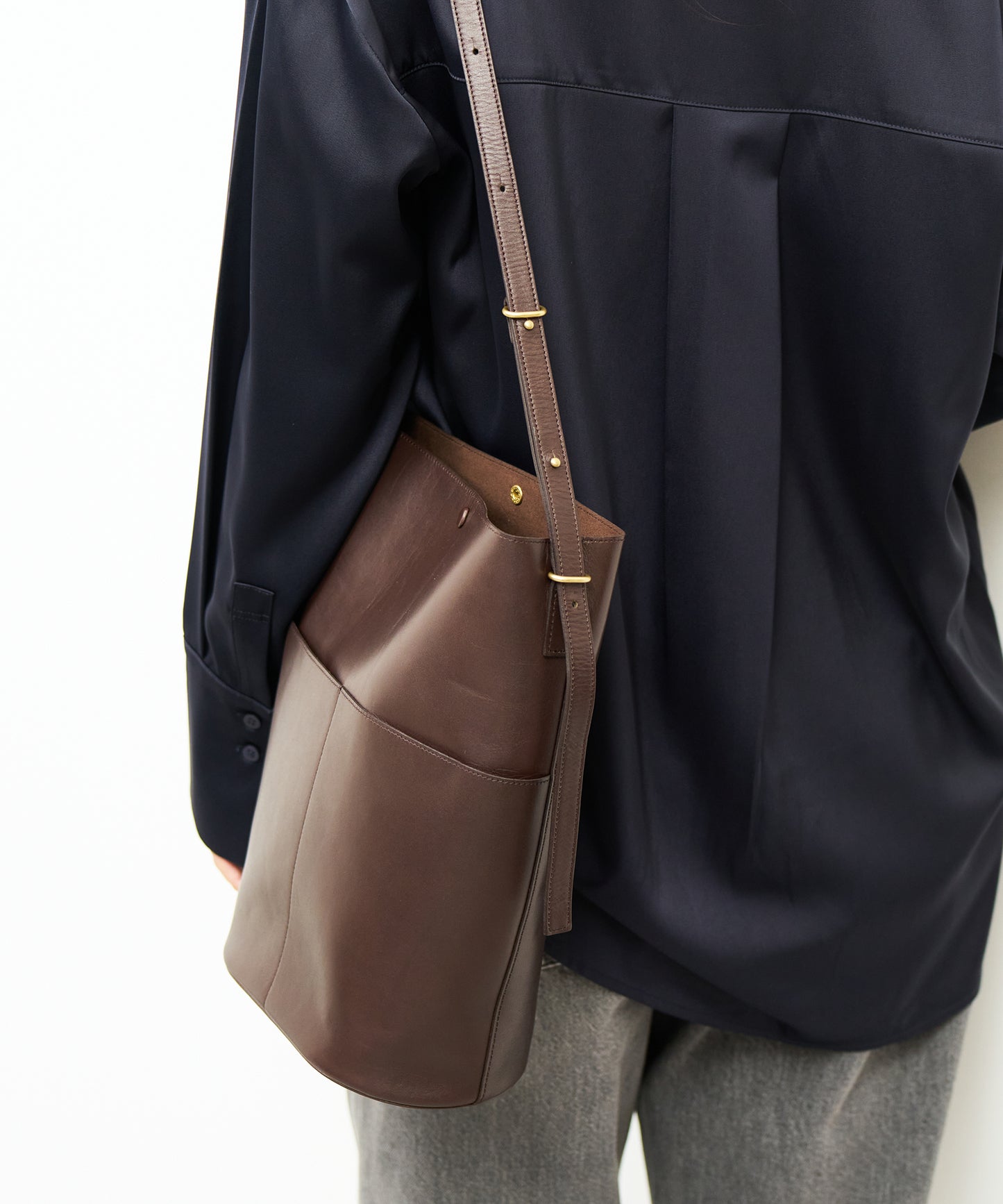 #45《BF SALE 10%》スリークパス（bitter brown）/ 牛革・アペルト