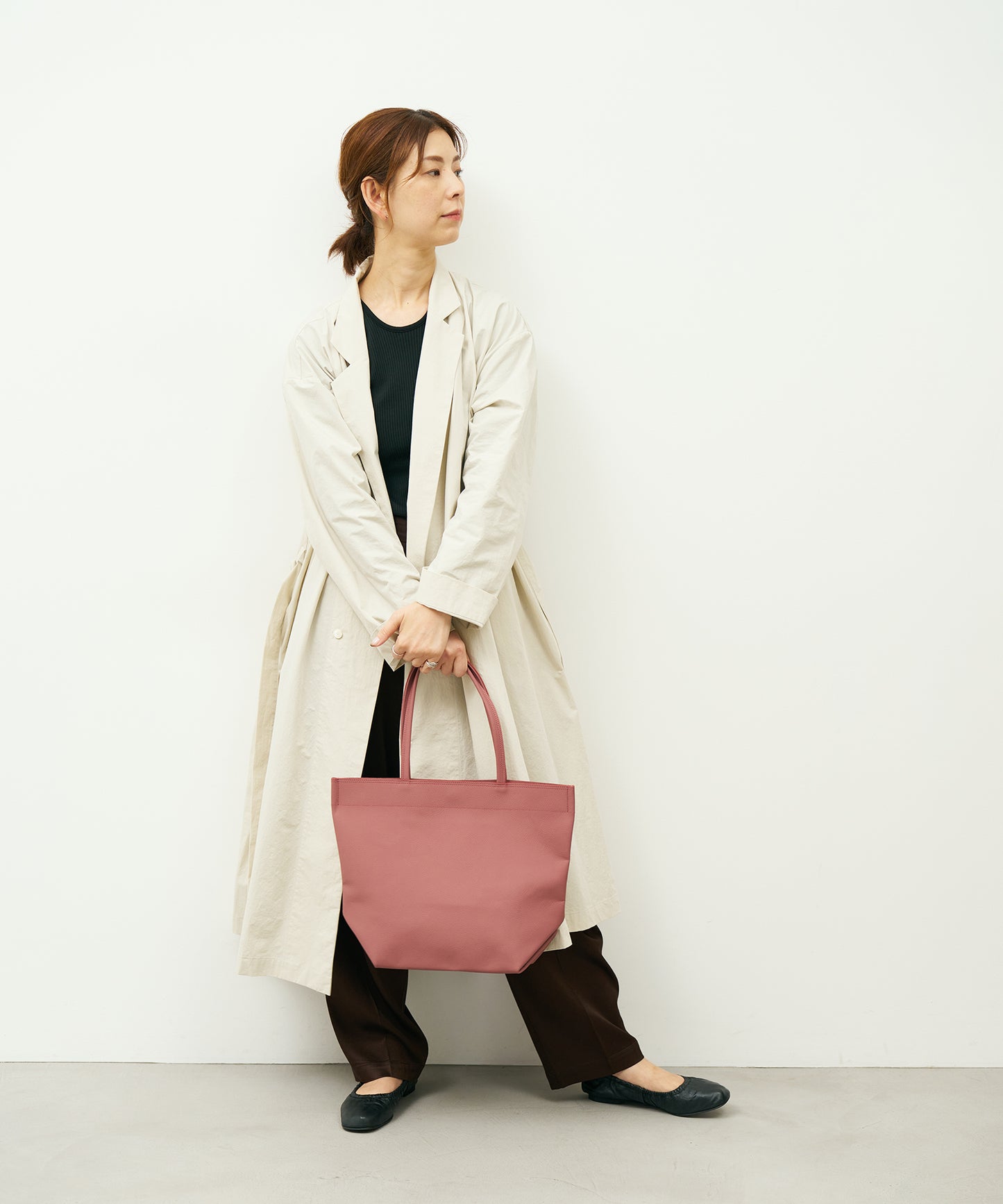 #51b/ ランチバッグM（rouge pink）/ 牛革・フィリップ