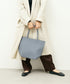 #51b/ ランチバッグM（powder blue）/ 牛革・フィリップ