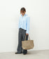 #51b/ ワイドトートM（almond gray）/ 牛革・フィリップ