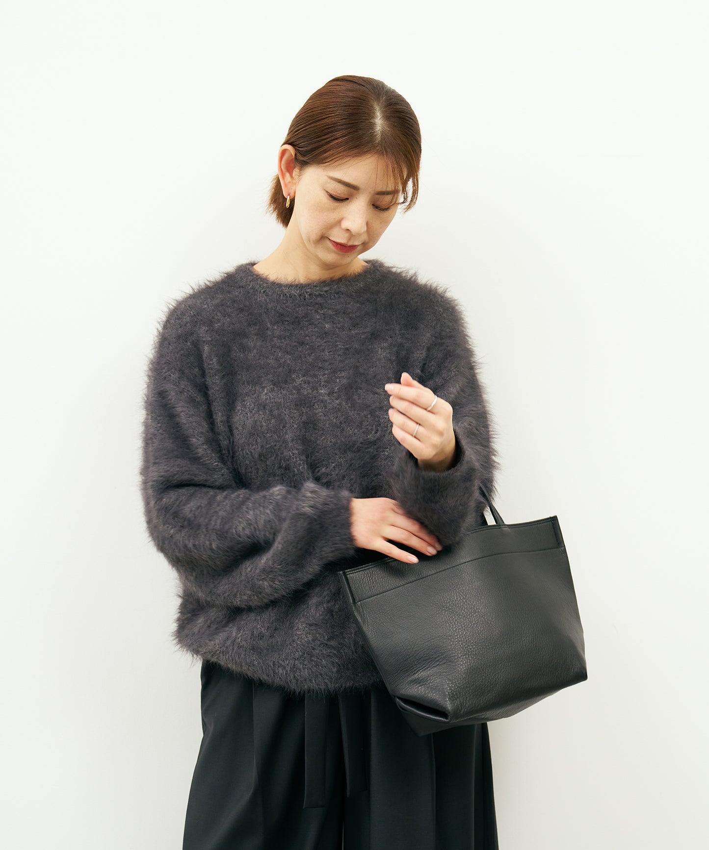 REN】《トートバッグ》やわらかい牛革のハンドバッグ｜シンプルで上質