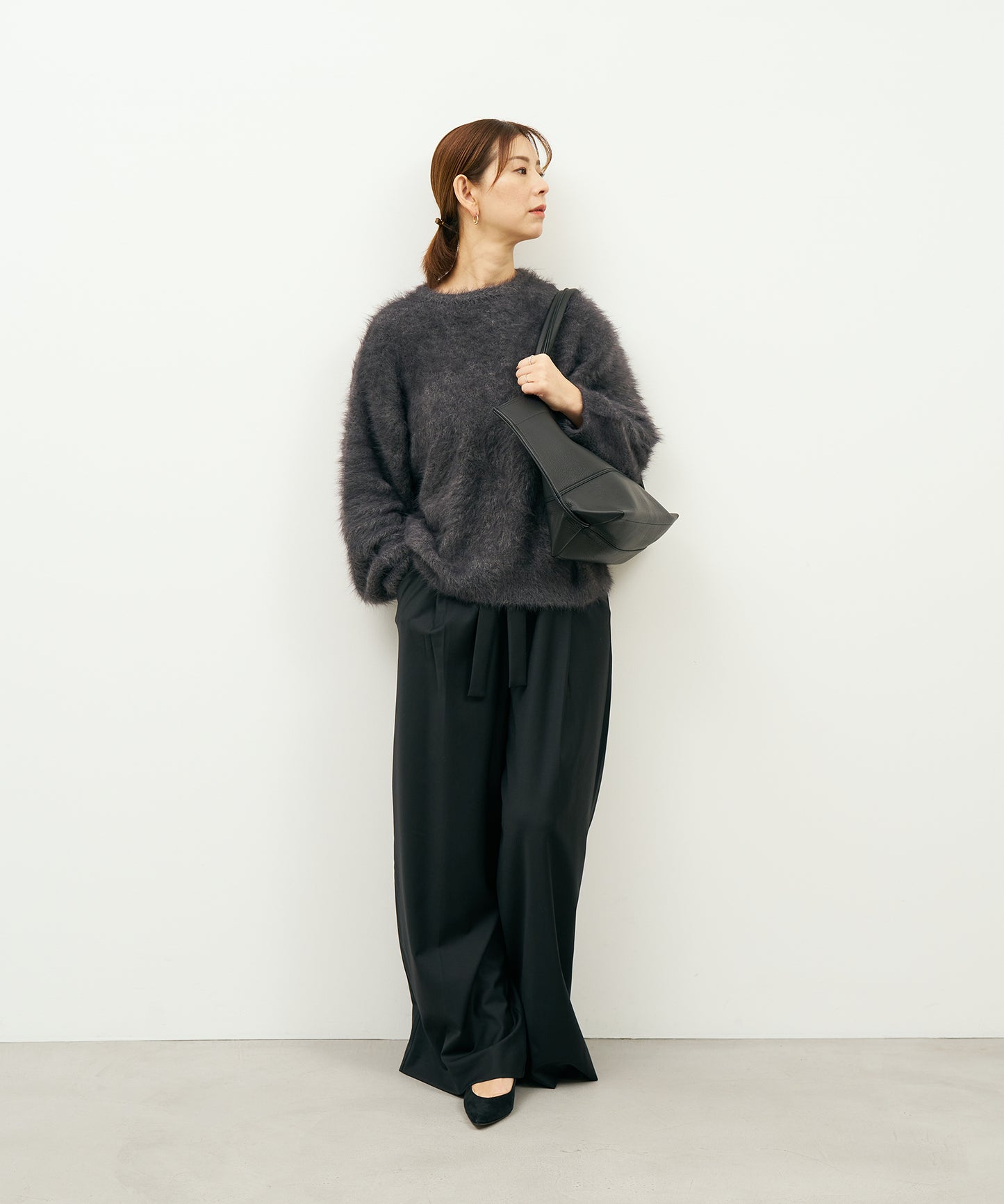 #52b/ ワイドトートM（black）/ 牛革・バレンシア