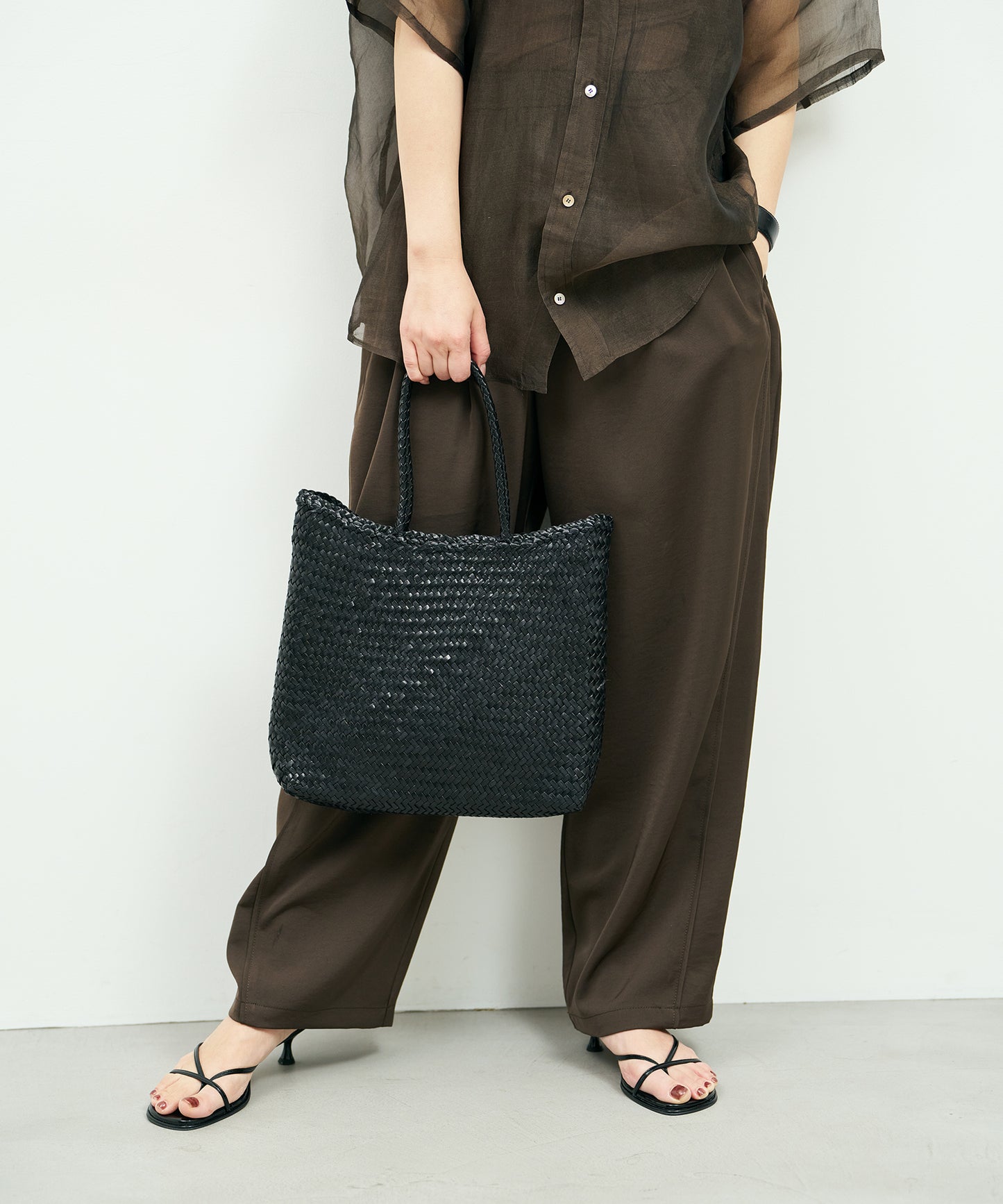 #57/ メルカドショッパー（black） / 牛革・バッファローメッシュ