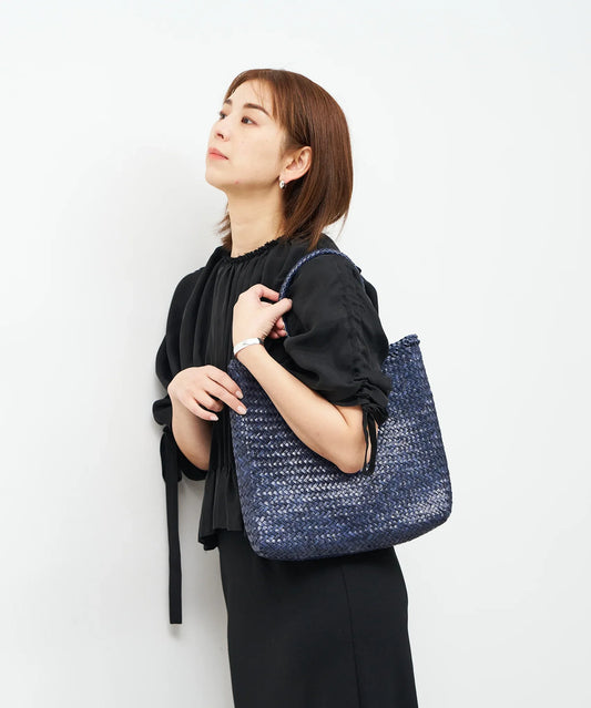 #57/ メルカドショッパー(classic navy) / 牛革・バッファローメッシュ