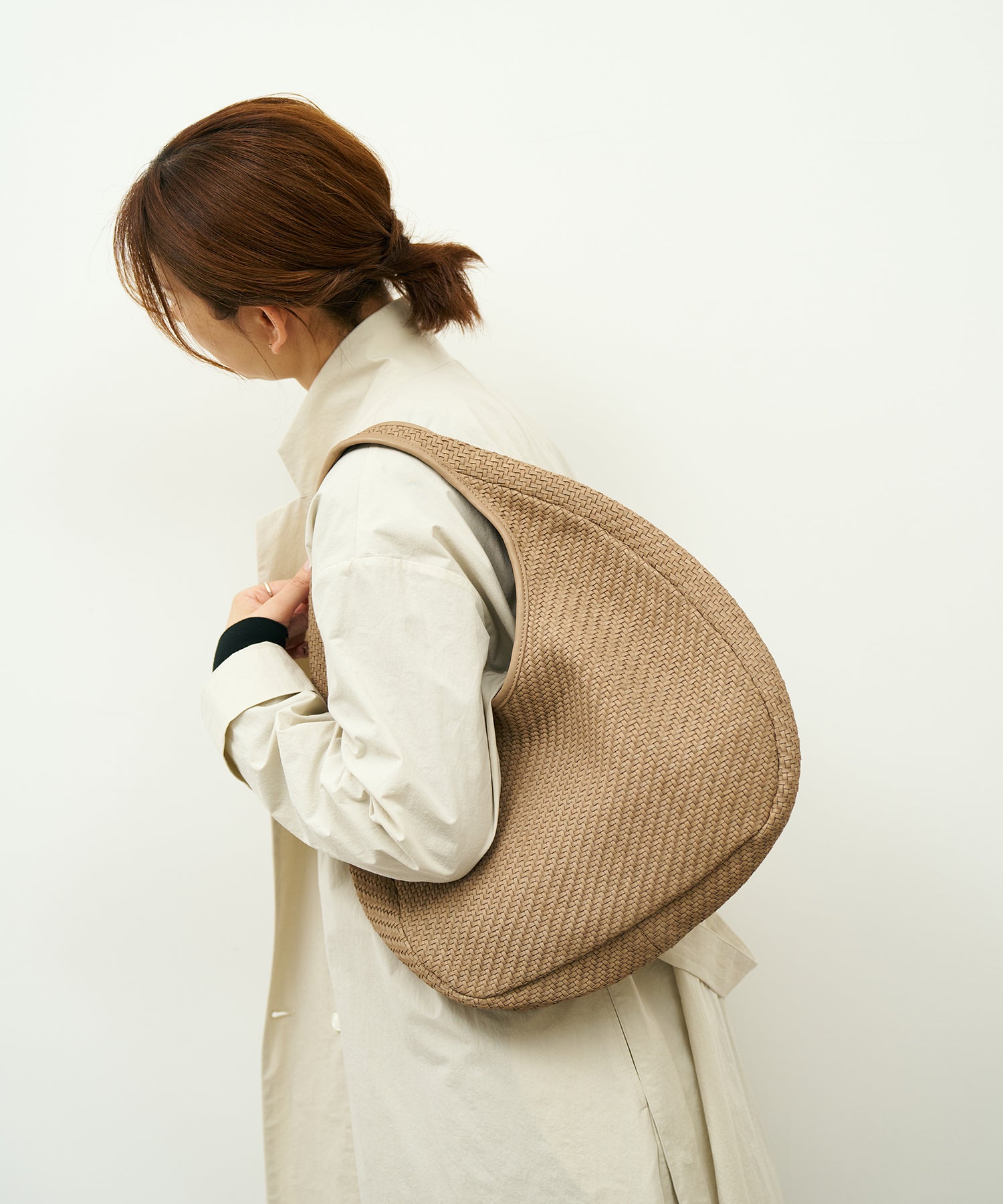 REN 革紐バッグ　ベージュ REN公式】羊革メッシュトートバッグ｜シンプルで軽やかなレザー