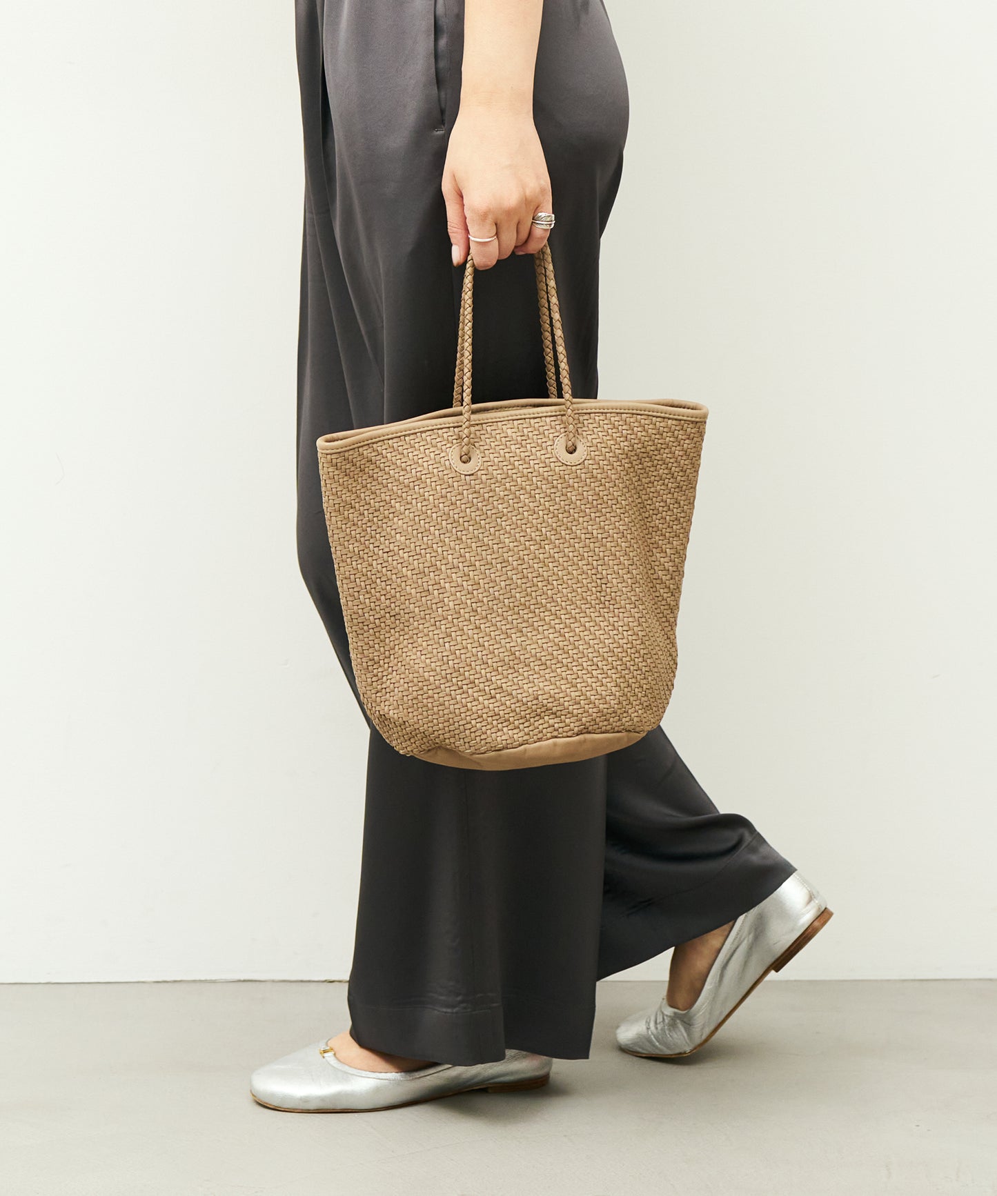 #60/ バスケット（marron beige）/ 羊革・シープメッシュ