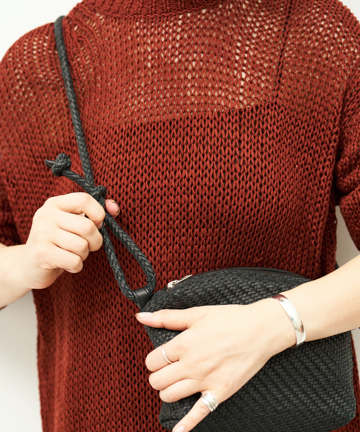 #60/ バレルショルダーS（black）/ 羊革・シープメッシュ