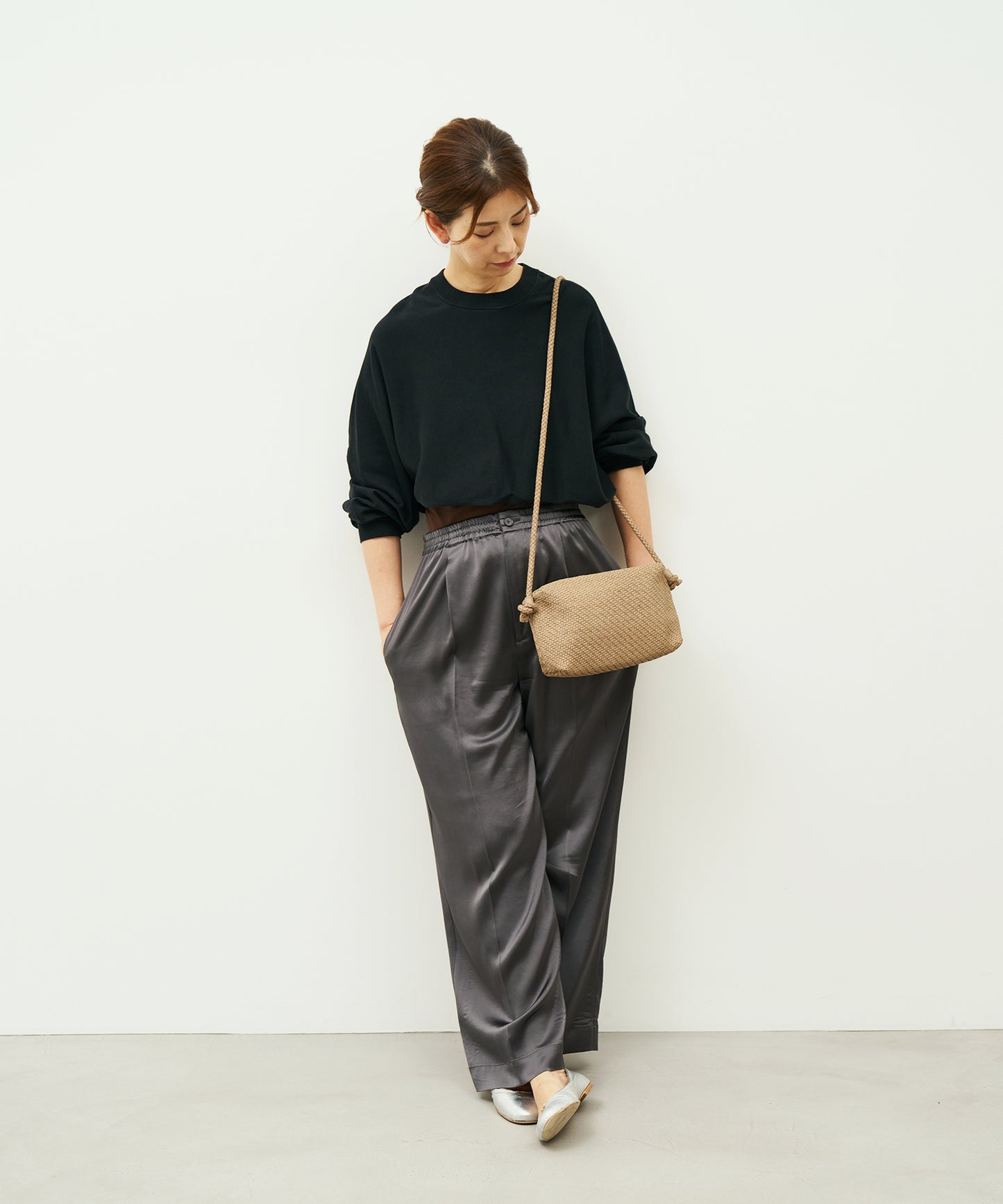 #60/ バレルショルダーM（marron beige）/ 羊革・シープメッシュ