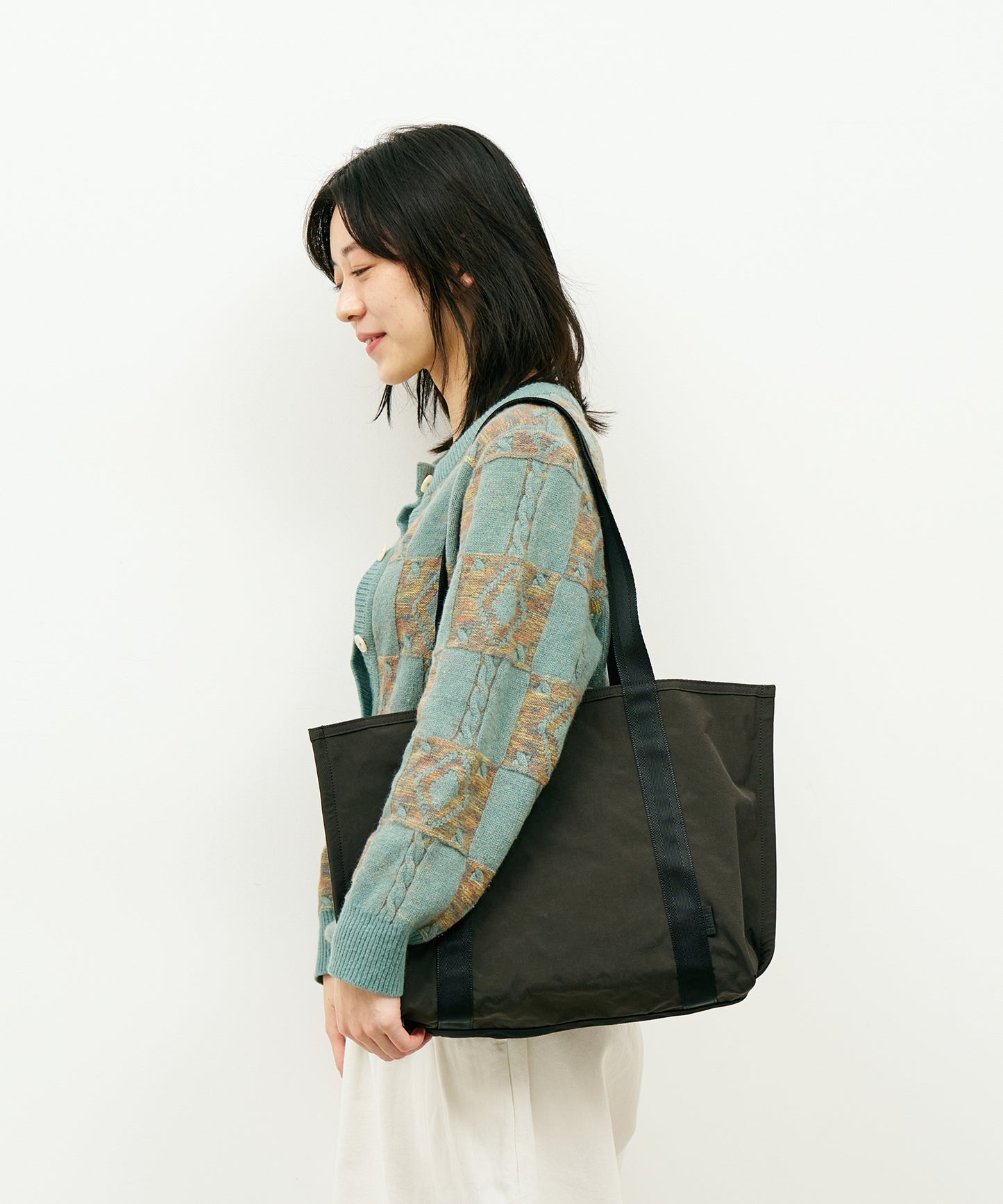 #86 / ベルトライントート（charcoal）/ WRINKLE NYLON