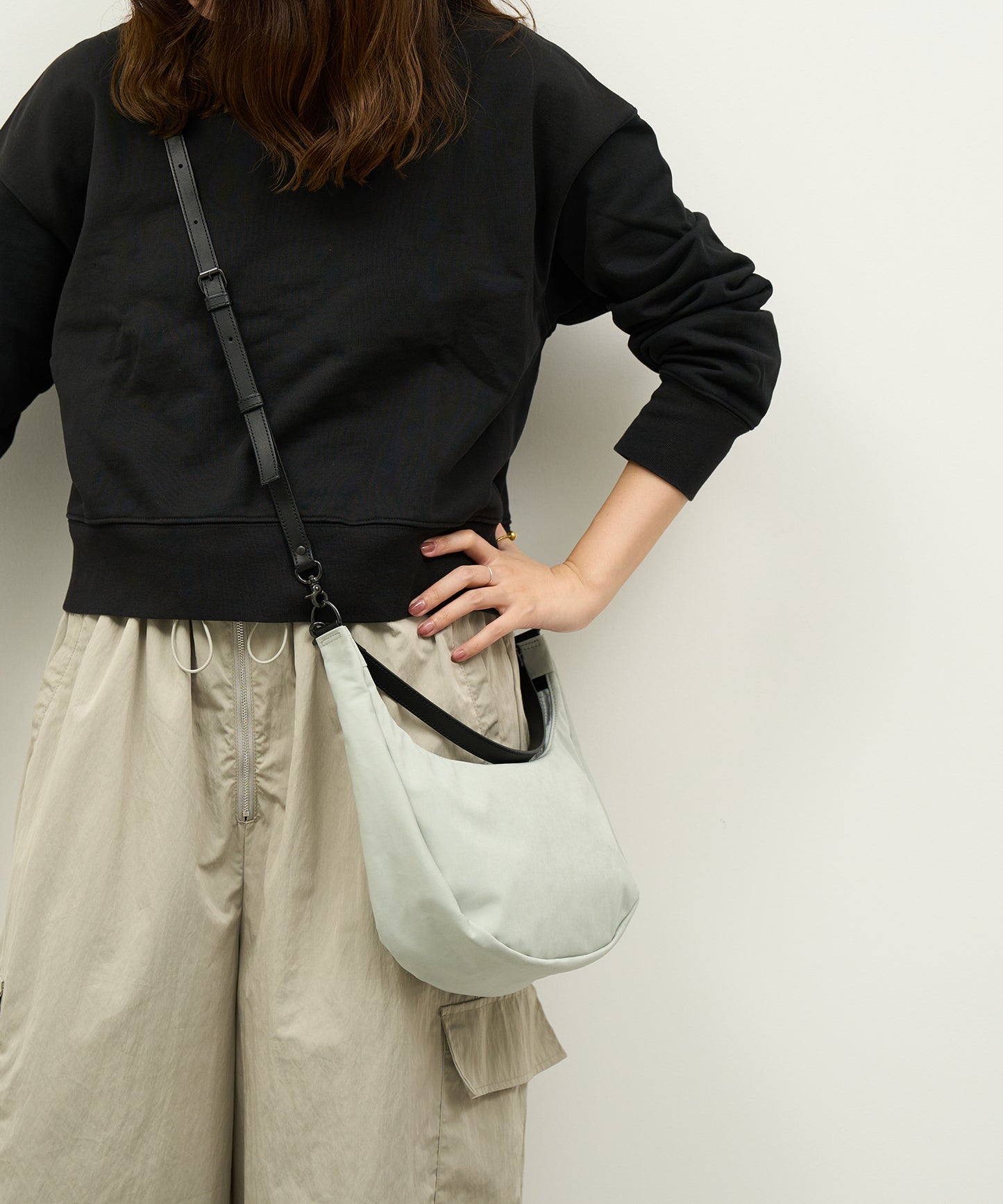 《10%off ~10/14》#89/ デイリーラウンドショルダー / Light gray